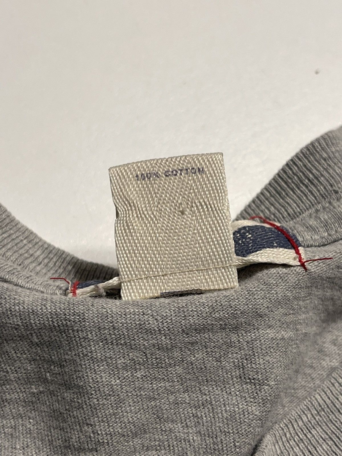 Gap Gap Vintage Y2K 2002 XXL Gray Long Sleeve Pocket T-Shirt Size US XXL / EU 58 / 5 - 10 Thumbnail