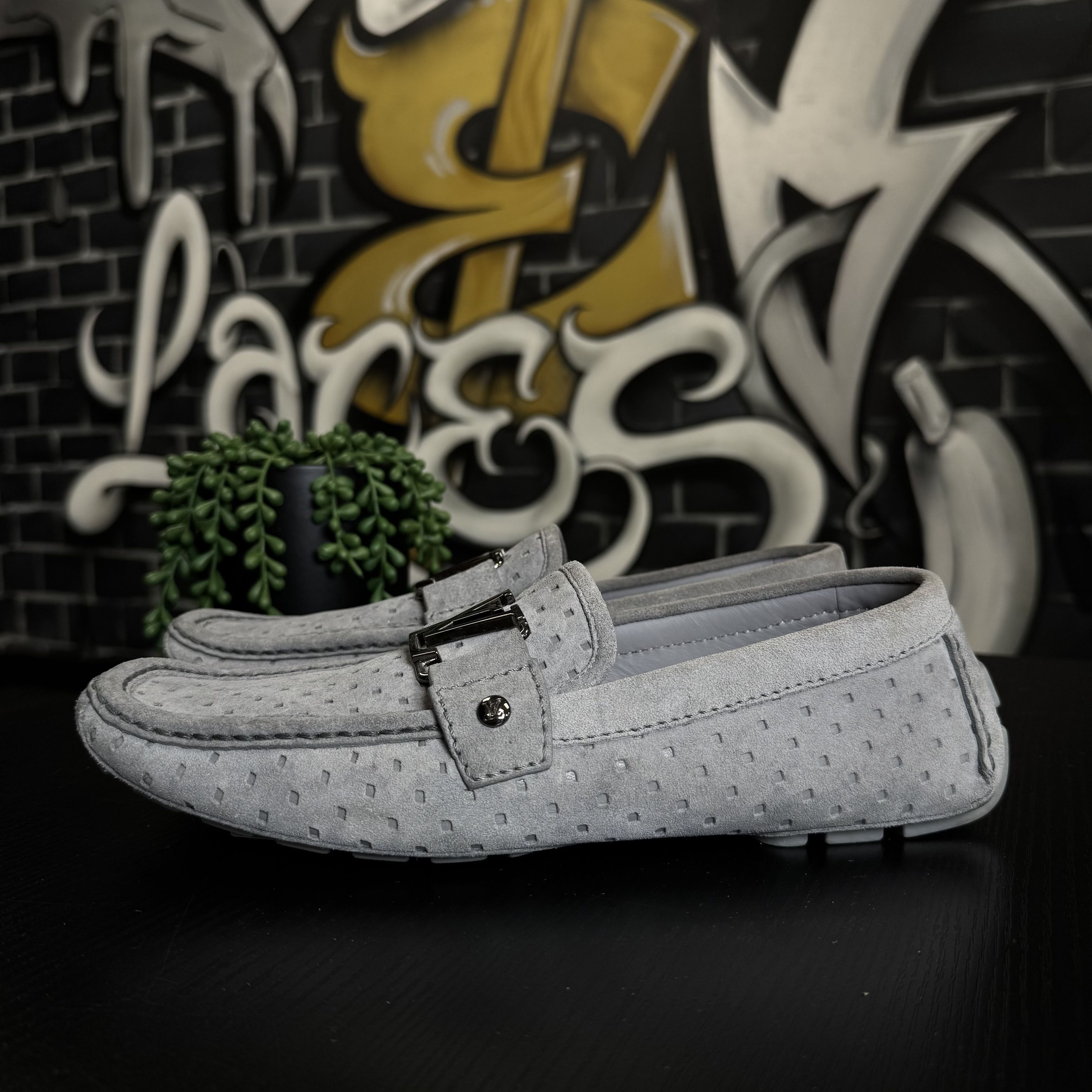 Louis Vuitton LOUIS VUITTON MONTE CARLO LOAFERS Size US 7 / EU 40 - 3 Thumbnail