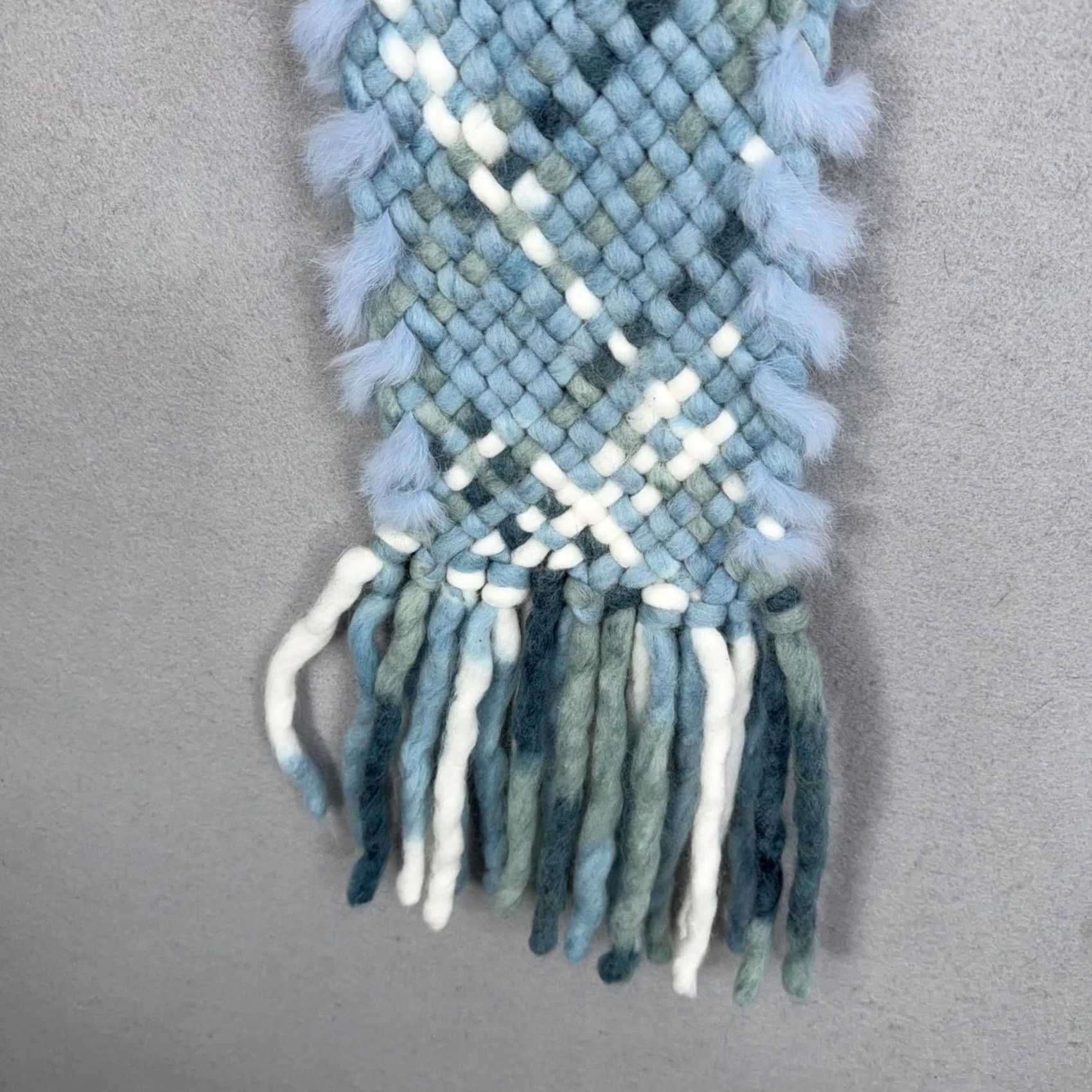 Vintage Wool Rabbit Fur Scarf Womens One Size Blue Plaid Chunky Knit Fringe Winter Cozy Size ONE SIZE - 3 Thumbnail