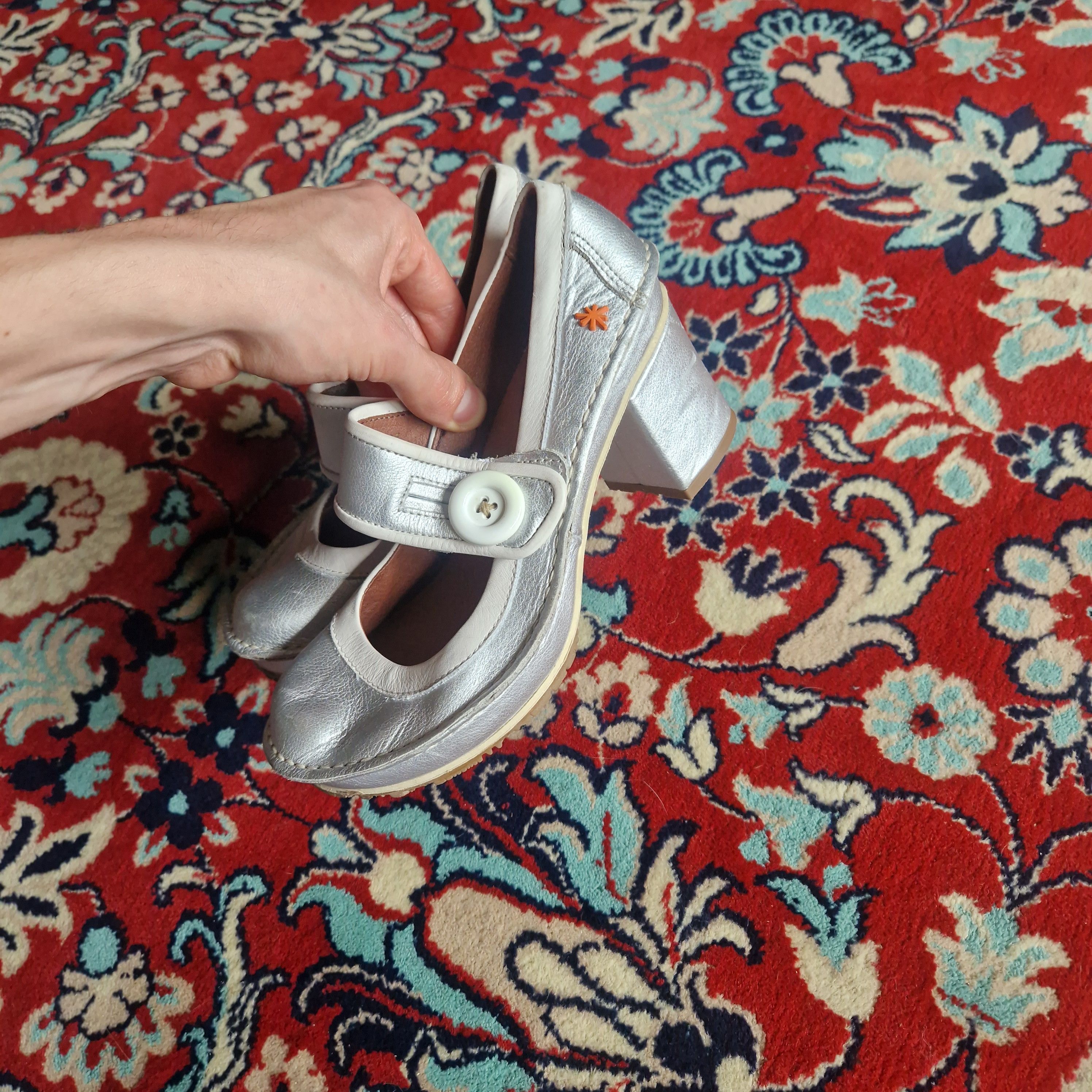 Other The Art Company Platform Heels - Silver with White Accents Size US 6 / IT 36 - 2 Thumbnail