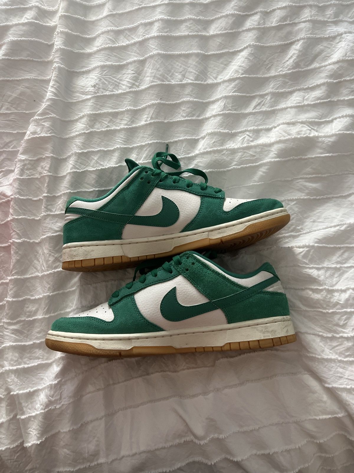 Nike Nike Dunk Size 9.5 Phantom/Malachite Size US 9.5 / EU 42-43 - 2 Thumbnail