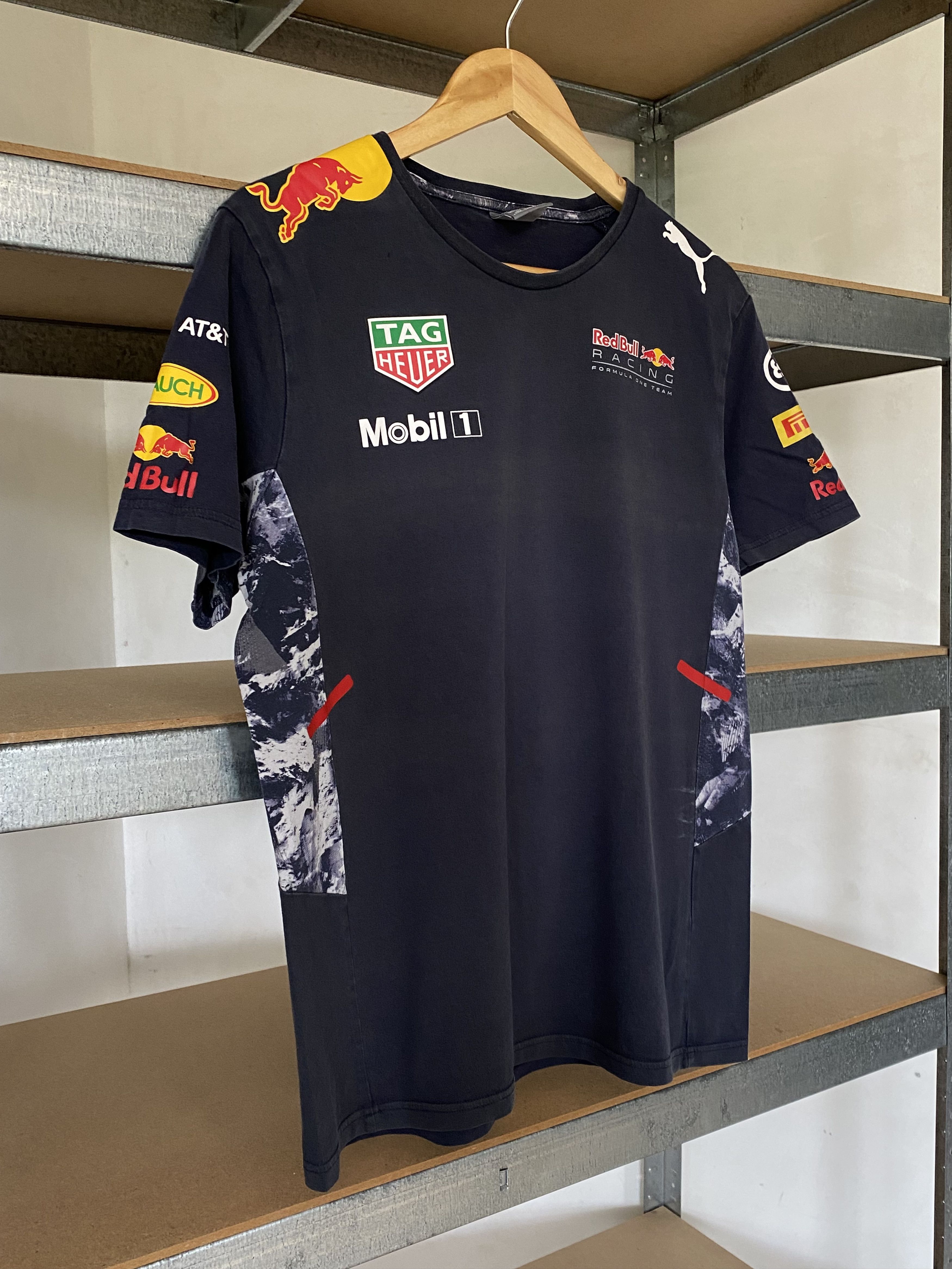 Puma Puma Red Bull Formula Uno F1 Vintage 2000s Racing T-shirt Size US M / EU 48-50 / 2 - 3 Thumbnail