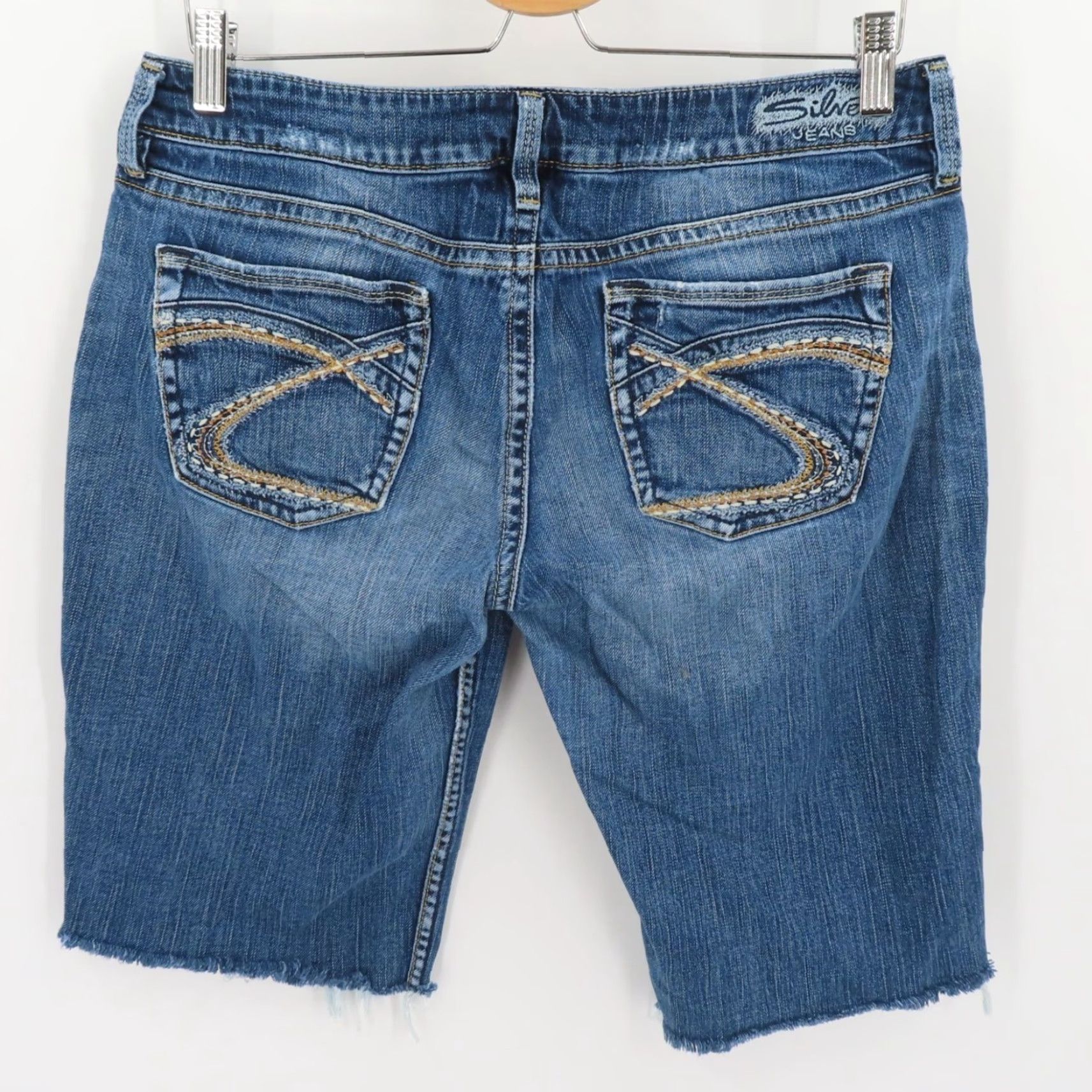 Silver Jeans Co. Silver Jeans 5 Eden Cut Off Bermuda Denim Shorts Distressed Blue Pockets Womens Size 27" / US 4 / IT 40 - 6 Thumbnail