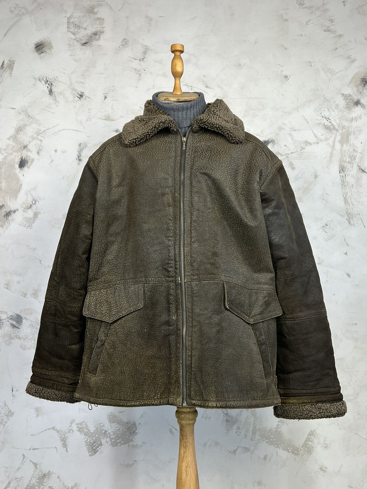 Vintage Vintage Shearling Leather Jacket Size XL - XXL Size US XXL / EU 58 / 5 - 2 Thumbnail