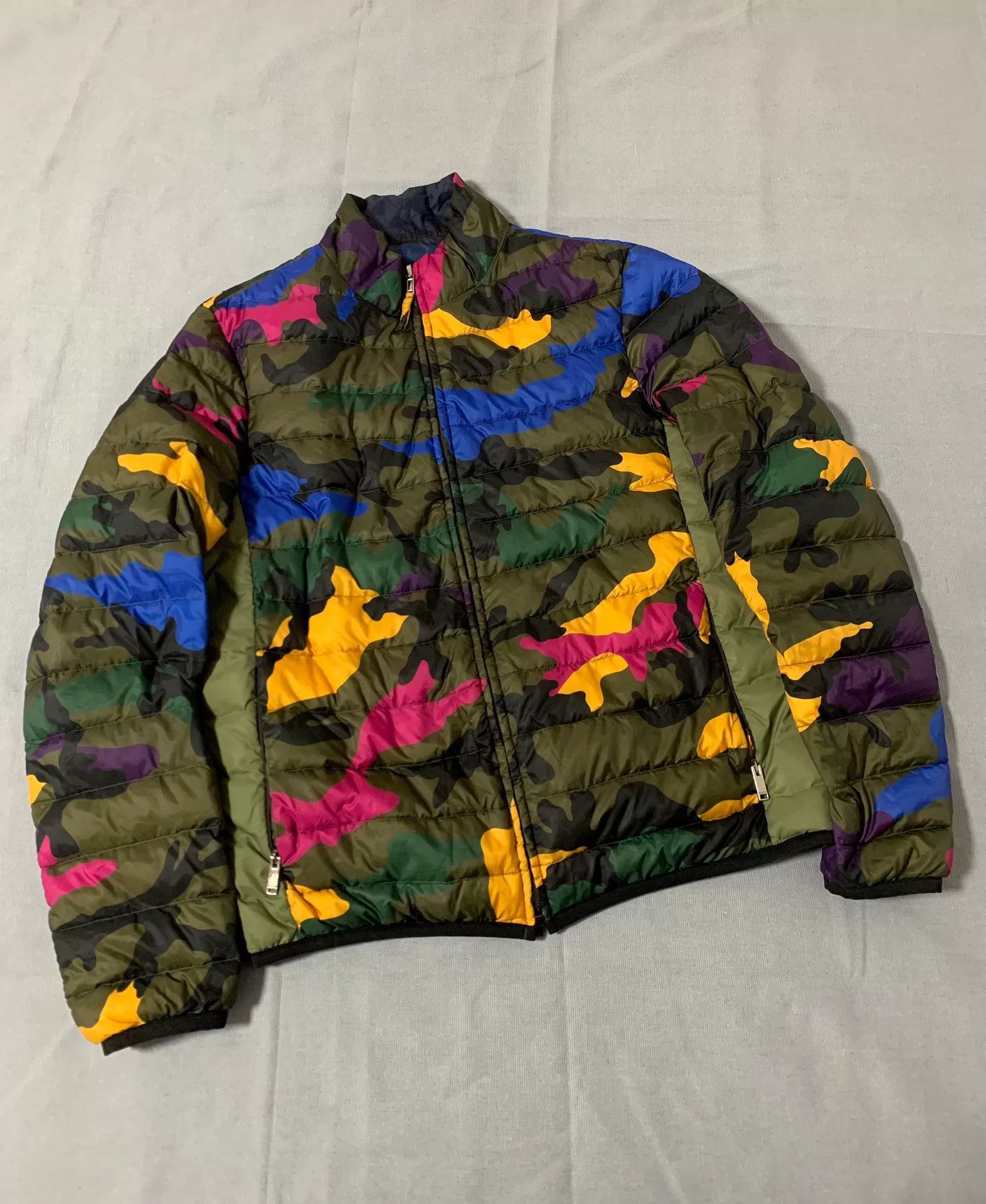 Valentino Valentino Camouflage Reversible Down Jacket Size US S / EU 44-46 / 1 - 1 Thumbnail