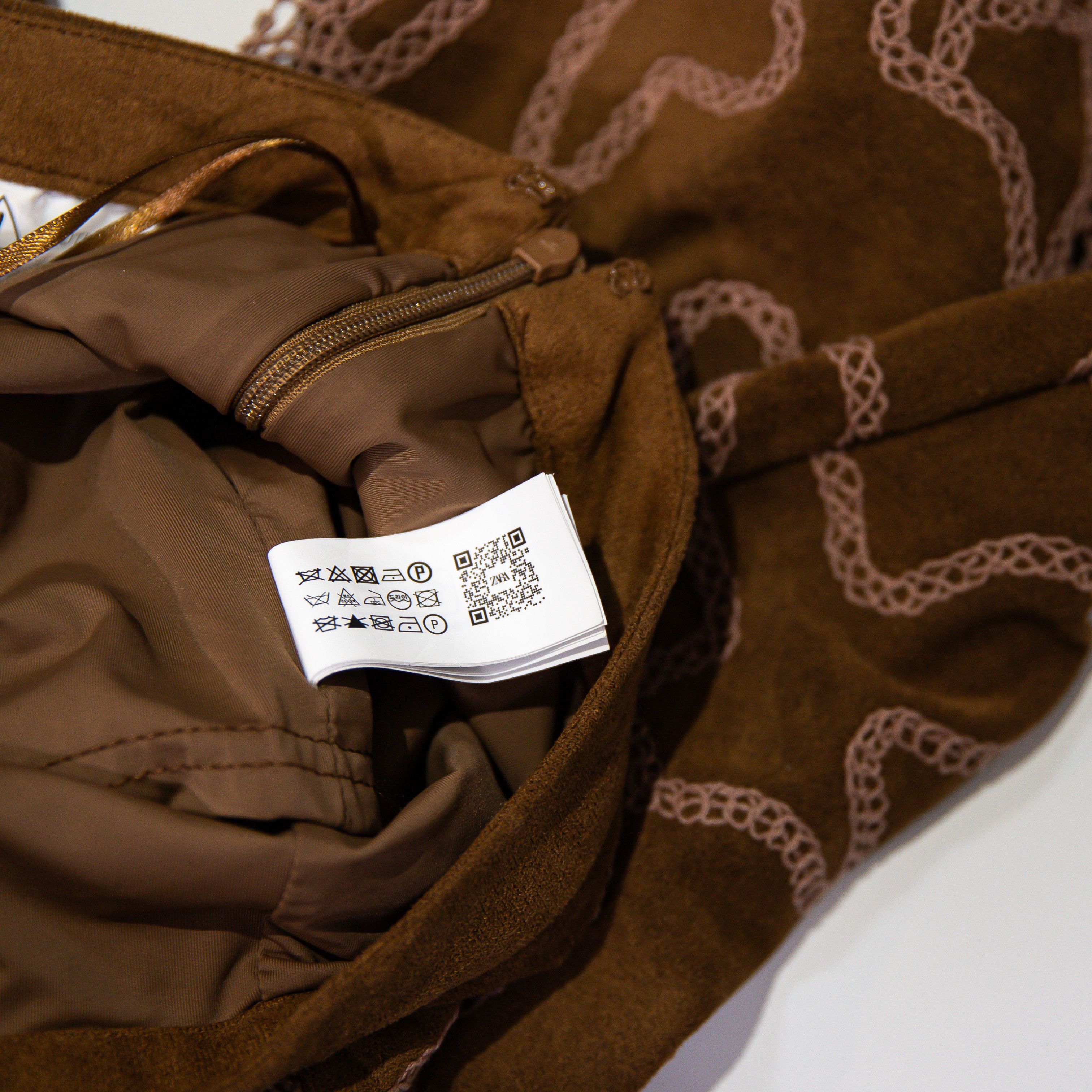 Zara NEW Zara Faux Vegan Suede Leather Size 27" / US 4 / IT 40 - 3 Thumbnail