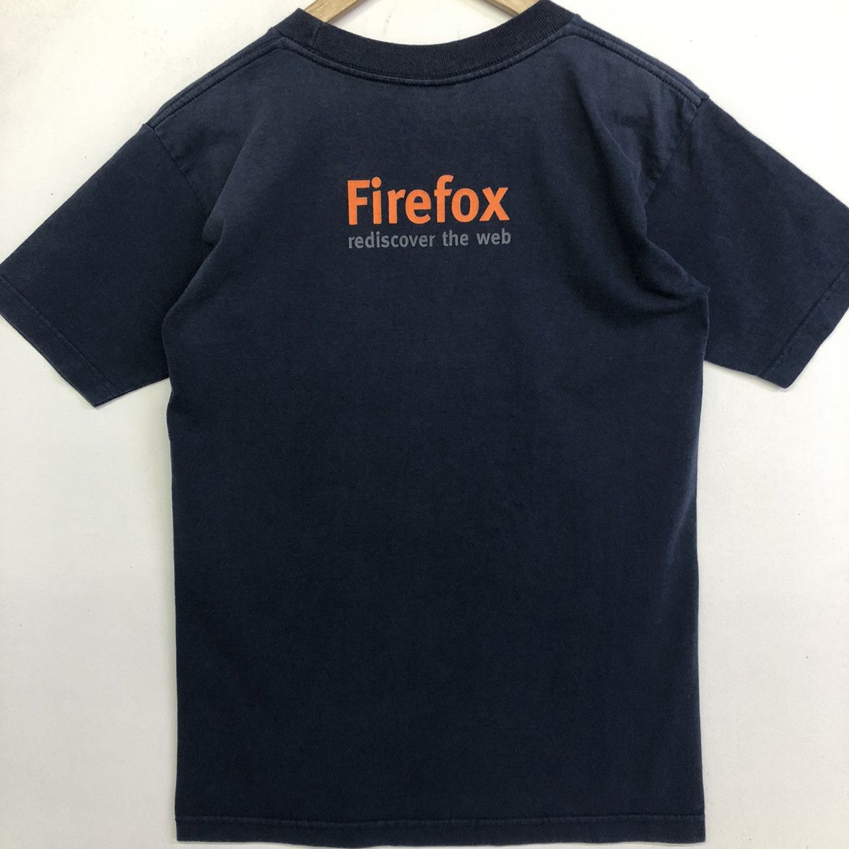 Microsoft Monzilla Firefox Vintage rediscover the web Logo Tshirt Size US S / EU 44-46 / 1 - 9 Thumbnail
