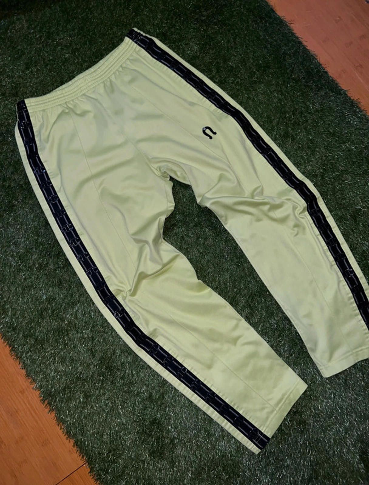 Champion Vintage Champion Neon Trackpants Size US 32 / EU 48 - 4 Thumbnail