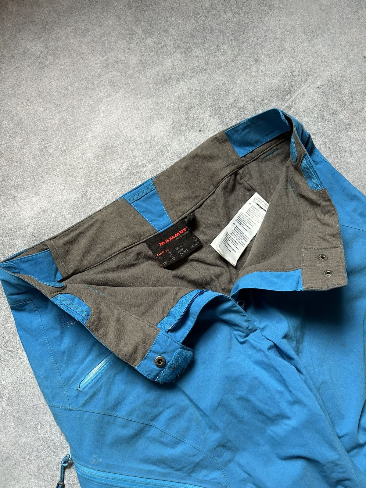 Mammut Premium dry tech ski pants outdoors