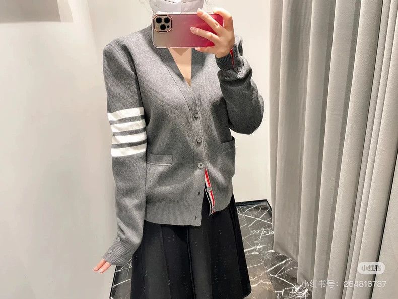 Thom Browne Thom Browne A wool knit cardigan Size US S / EU 44-46 / 1 - 6 Thumbnail