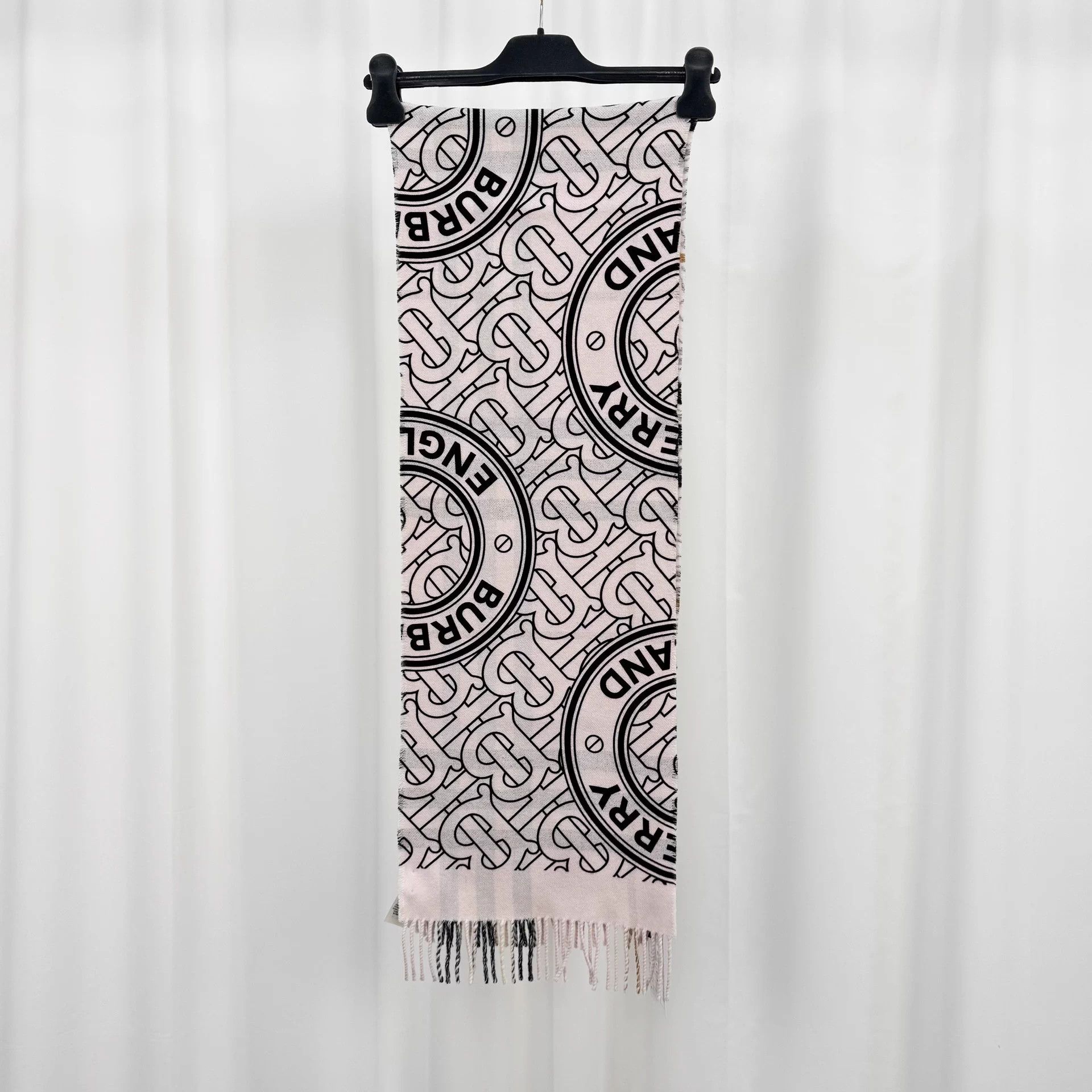 Burberry Burberry Check Monogram 2-Face Cashmere Scarf 30x168CM 99N Size ONE SIZE - 2 Thumbnail