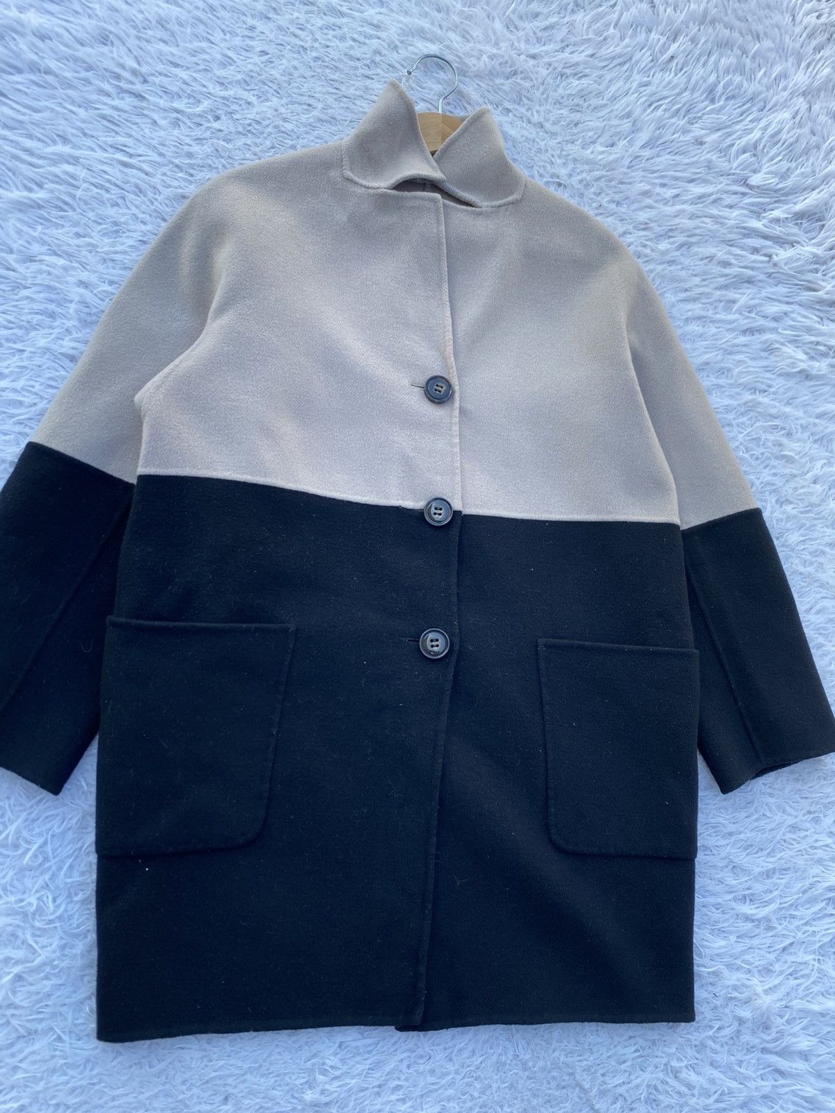 Weekend Max Mara Rare Weekend Maxmara Beige And Black Colorblock Jacket Size M / US 6-8 / IT 42-44 - 5 Thumbnail