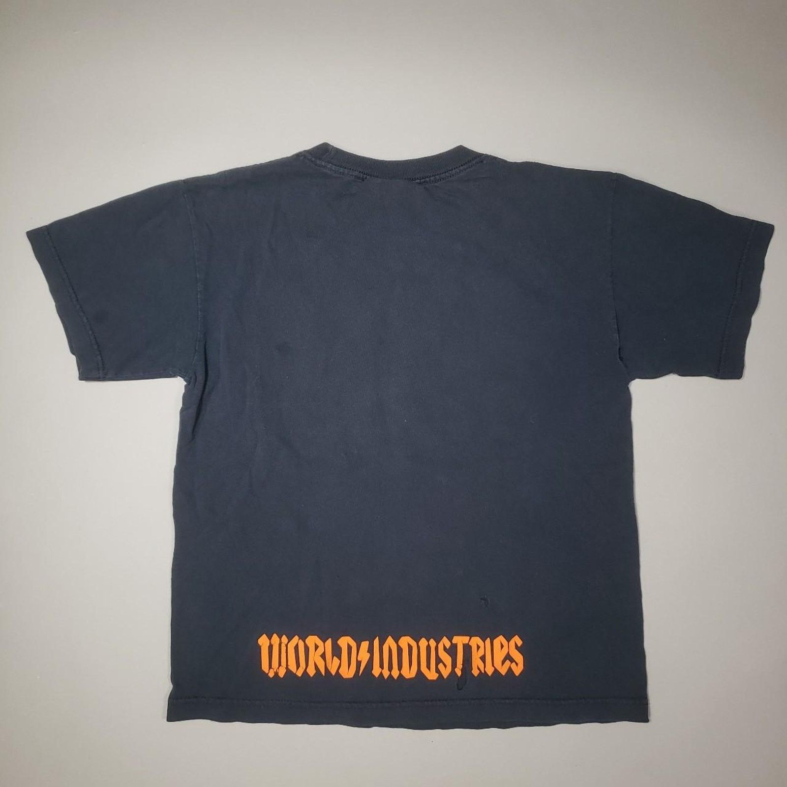 Vintage Vintage Y2K World Industries Skateboard T Shirt Youth XL Size US S / EU 44-46 / 1 - 3 Thumbnail