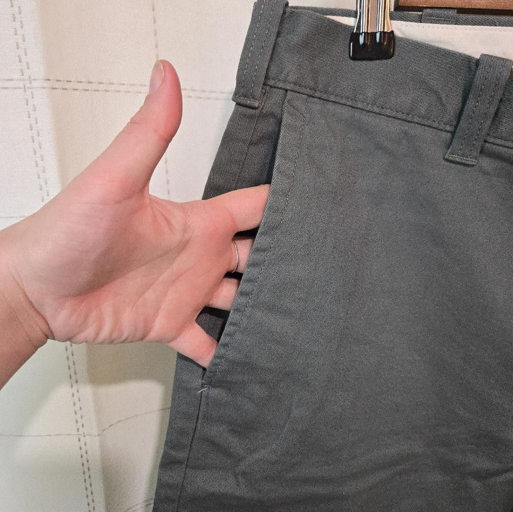 J.Crew J Crew Chino Short Size 31" - 4 Thumbnail