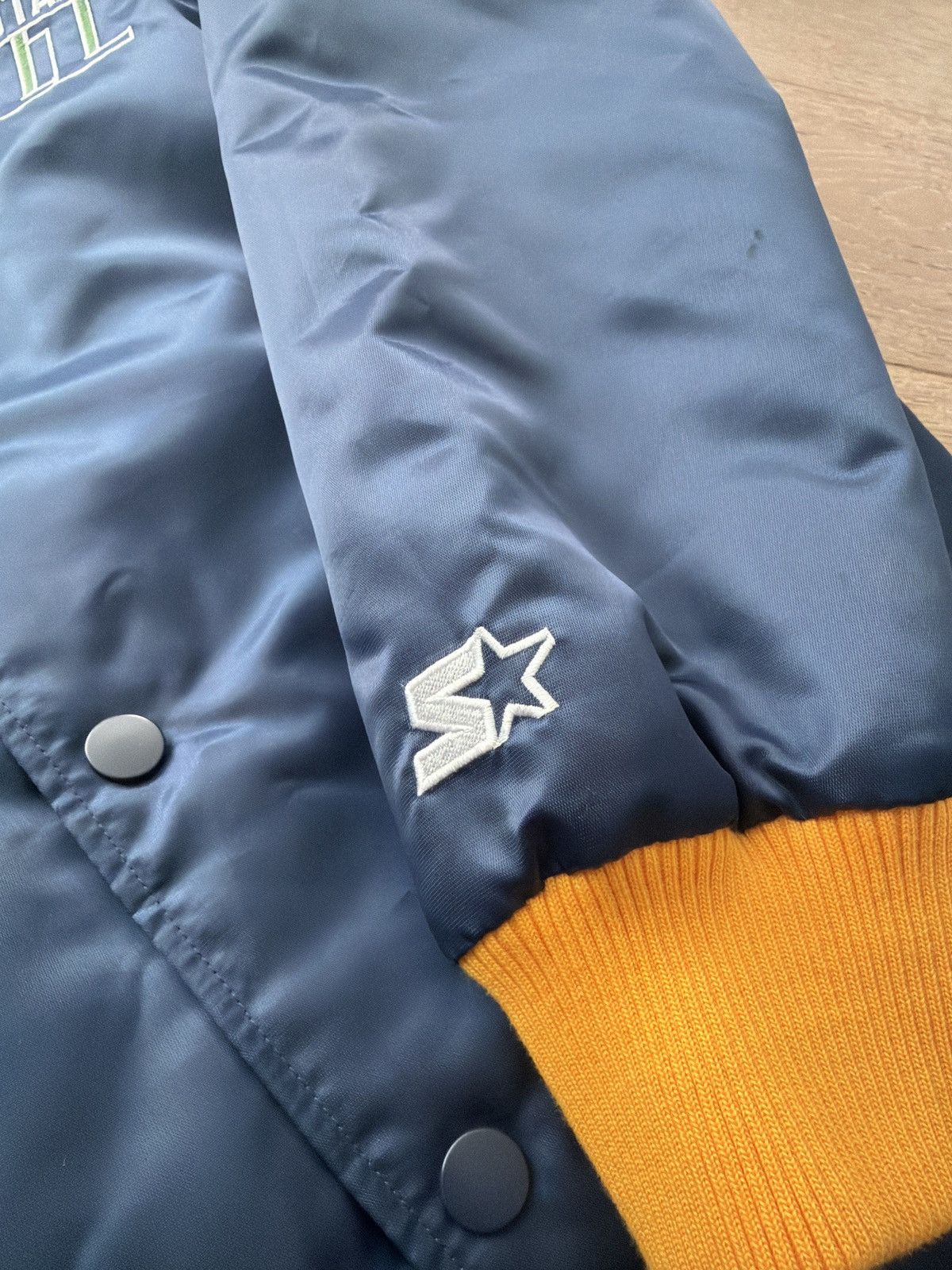 Starter Starter Utah Jazz NBA Bomber Jacket Size US M / EU 48-50 / 2 - 4 Thumbnail