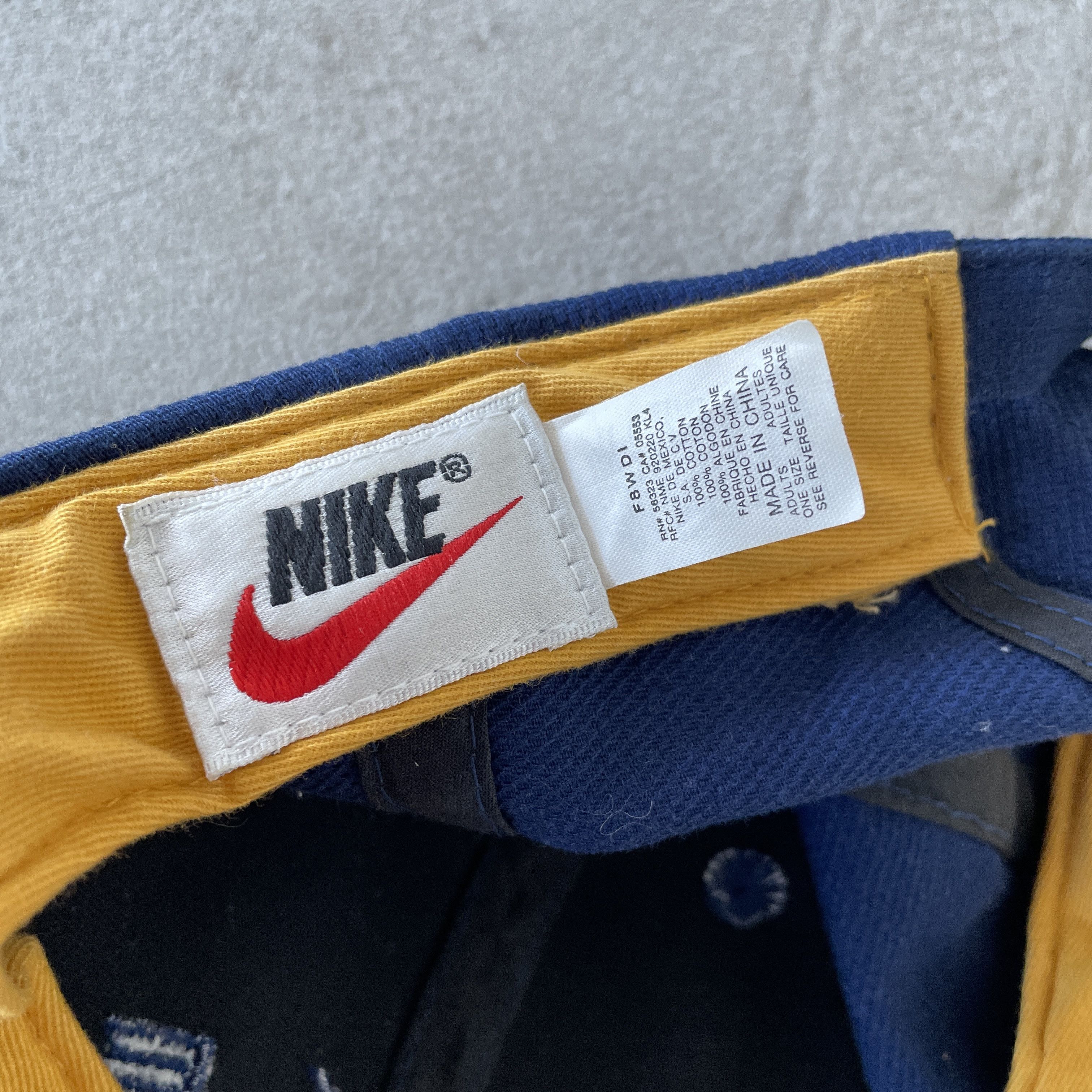 Nike Vintage Nike Swoosh Logo Navy Yellow Strapback Hat Cotton Size ONE SIZE - 6 Thumbnail