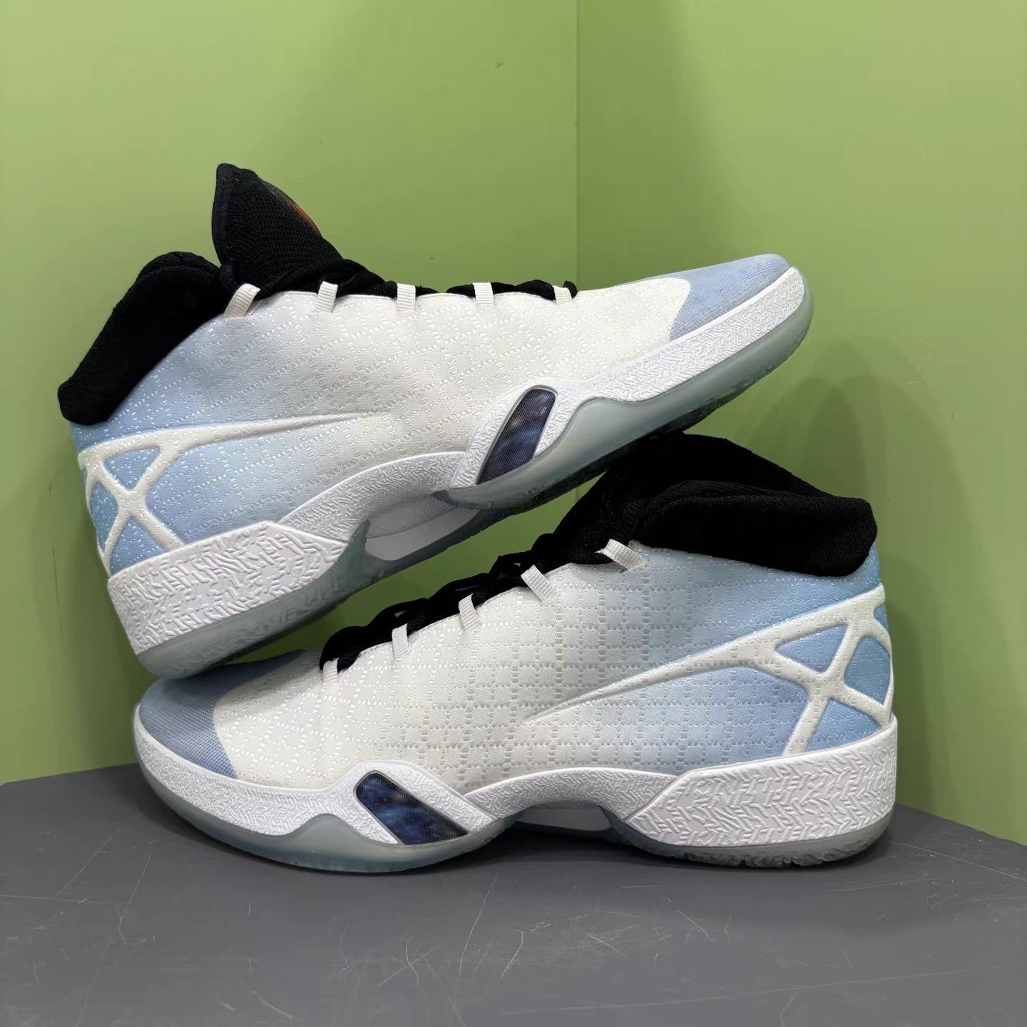 Jordan Brand Air Jordan 30 "UNC" University Blue Basketball Shoes K15 Size US 10 / EU 43 - 4 Thumbnail