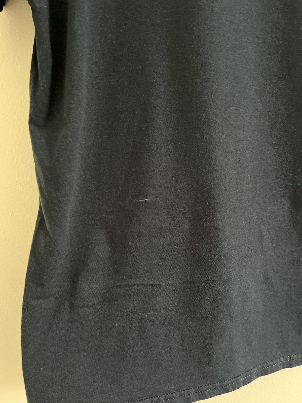 Vintage Vintage Glow In The Dark "Skeleton" T-Shirt Size US M / EU 48-50 / 2 - 5 Thumbnail