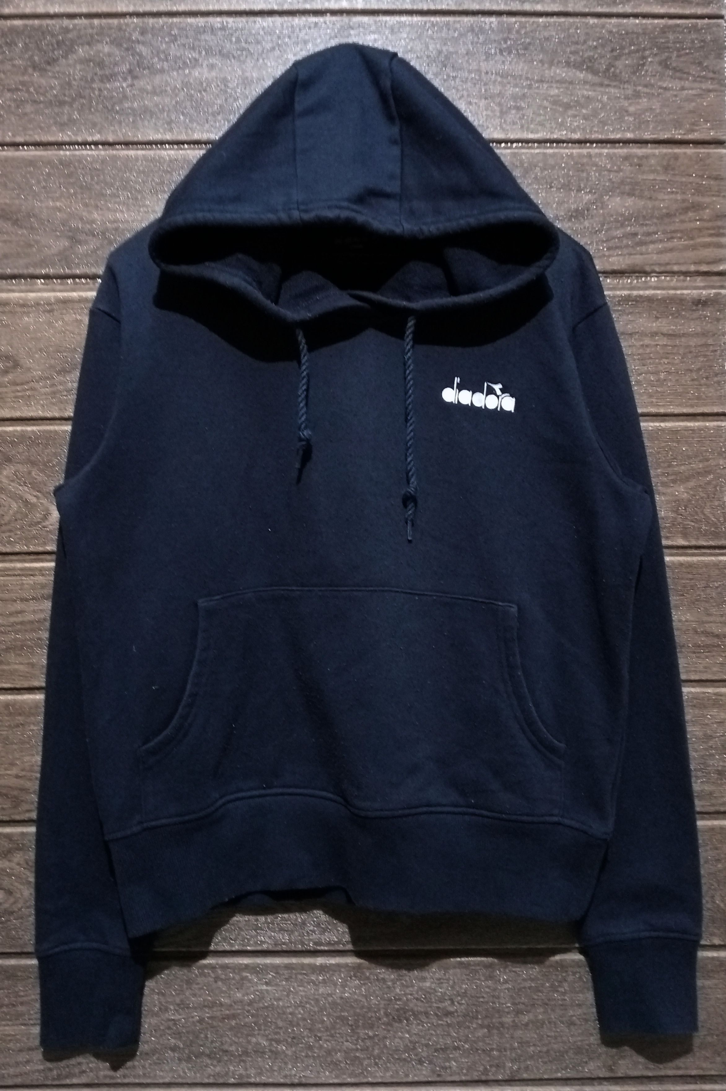 Diadora Vintage Diadora Pullover Hoodie Size US S / EU 44-46 / 1 - 1 Thumbnail