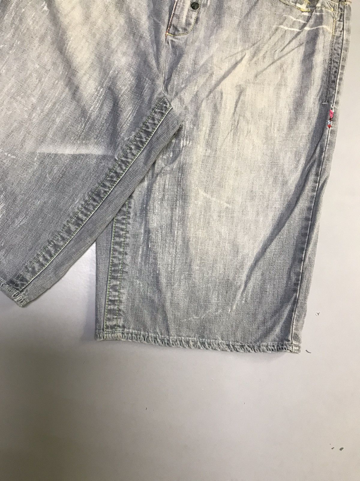 Coogi Vintage Coogi embroidered denim jort Size US 38 / EU 54 - 4 Thumbnail