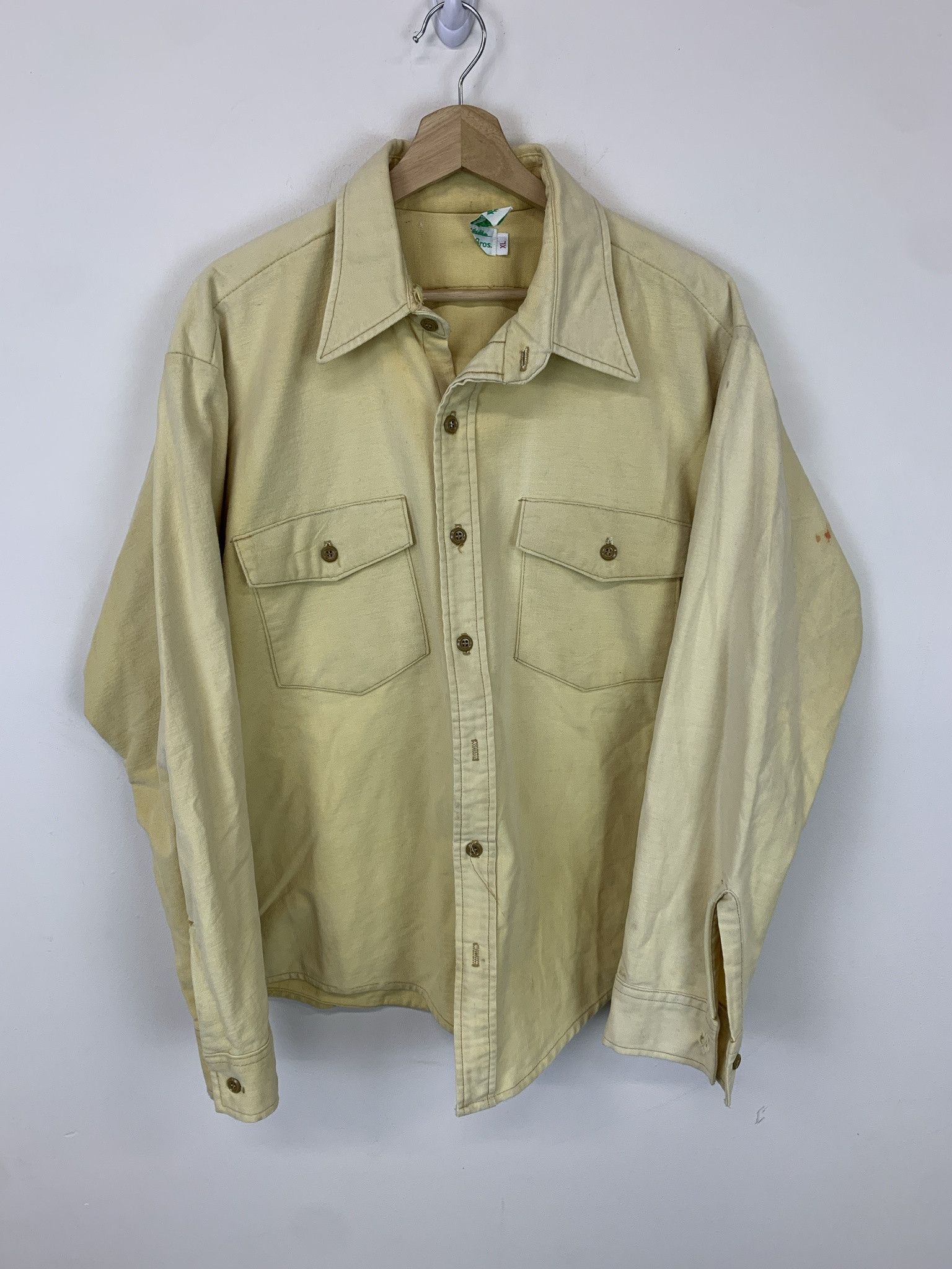 Flannel × Vintage Vintage Flannel 1990s Burger Bros Minneapolis Sun Fade Flannel Size XL Size US XL / EU 56 / 4 - 1 Thumbnail
