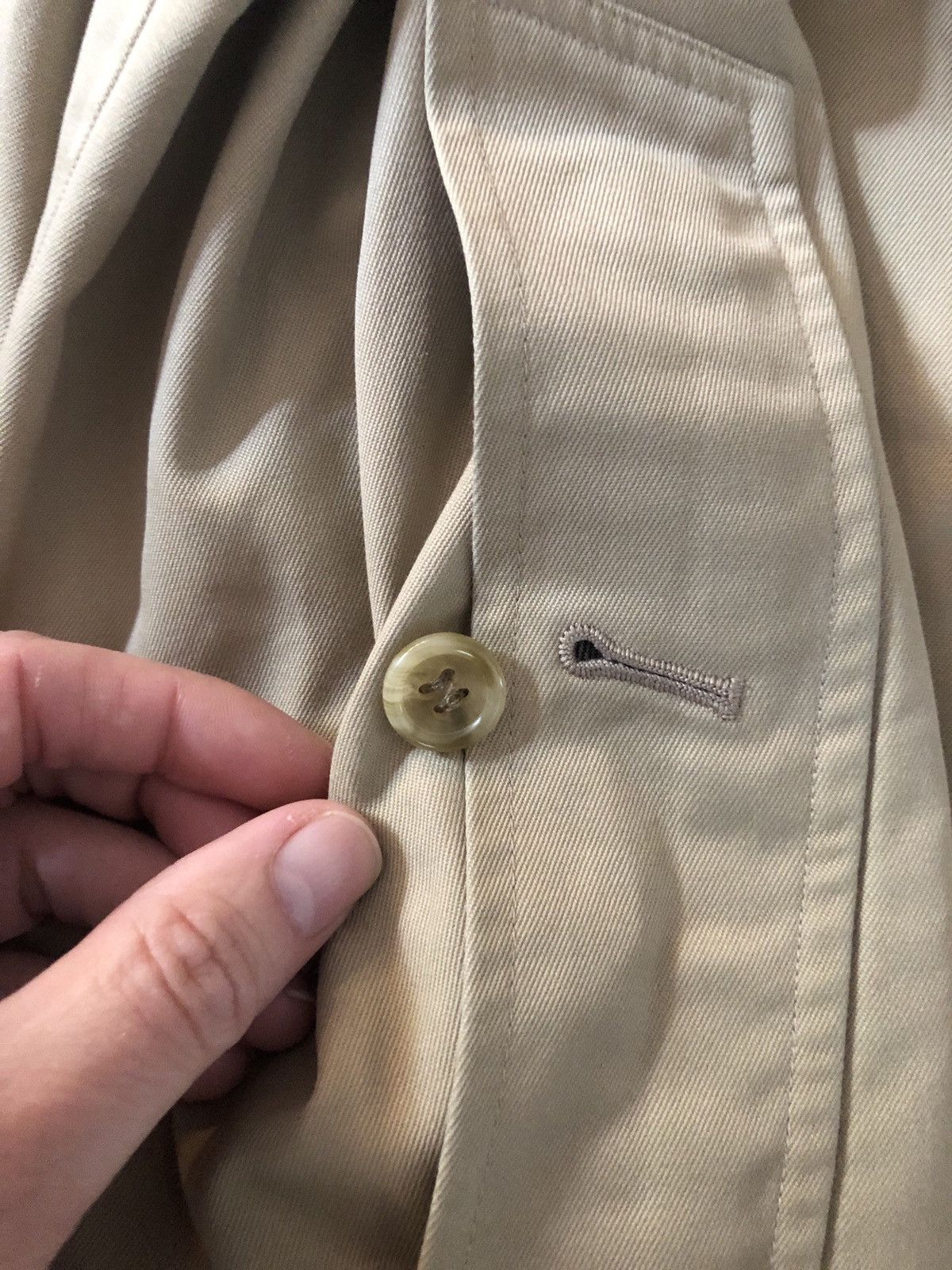 Burberry Vintage Burberry Trench Size US L / EU 52-54 / 3 - 8 Thumbnail