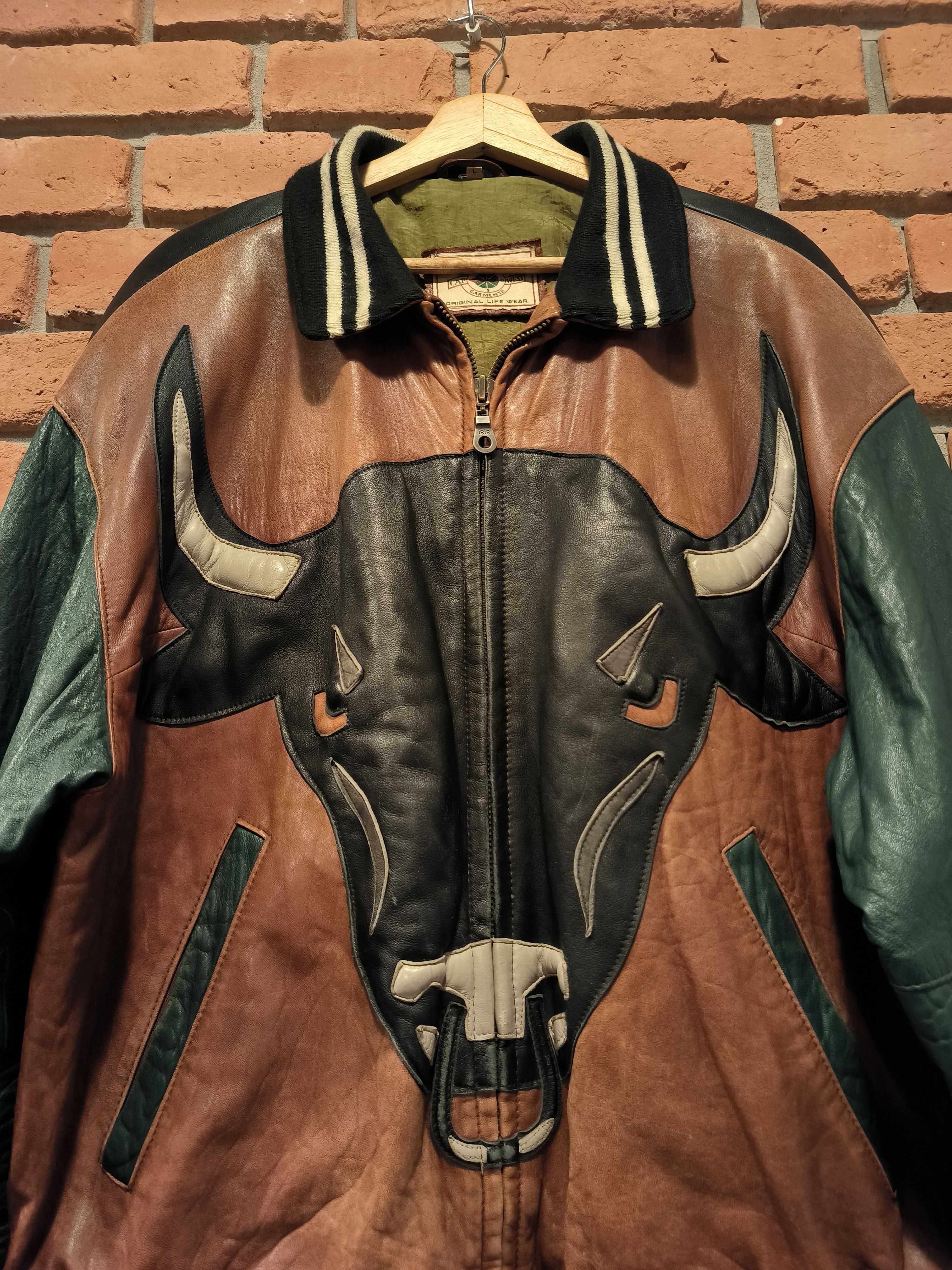 NBA × Vintage Vintage Chicago Bulls Leather Jacket Big Logo Brown Green Size US L / EU 52-54 / 3 - 6 Thumbnail
