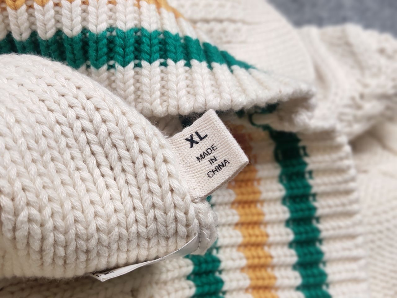 Creep Creep by Hiroshi Awai Design Beige Knit Bottom Cardigan Size US XL / EU 56 / 4 - 17 Thumbnail