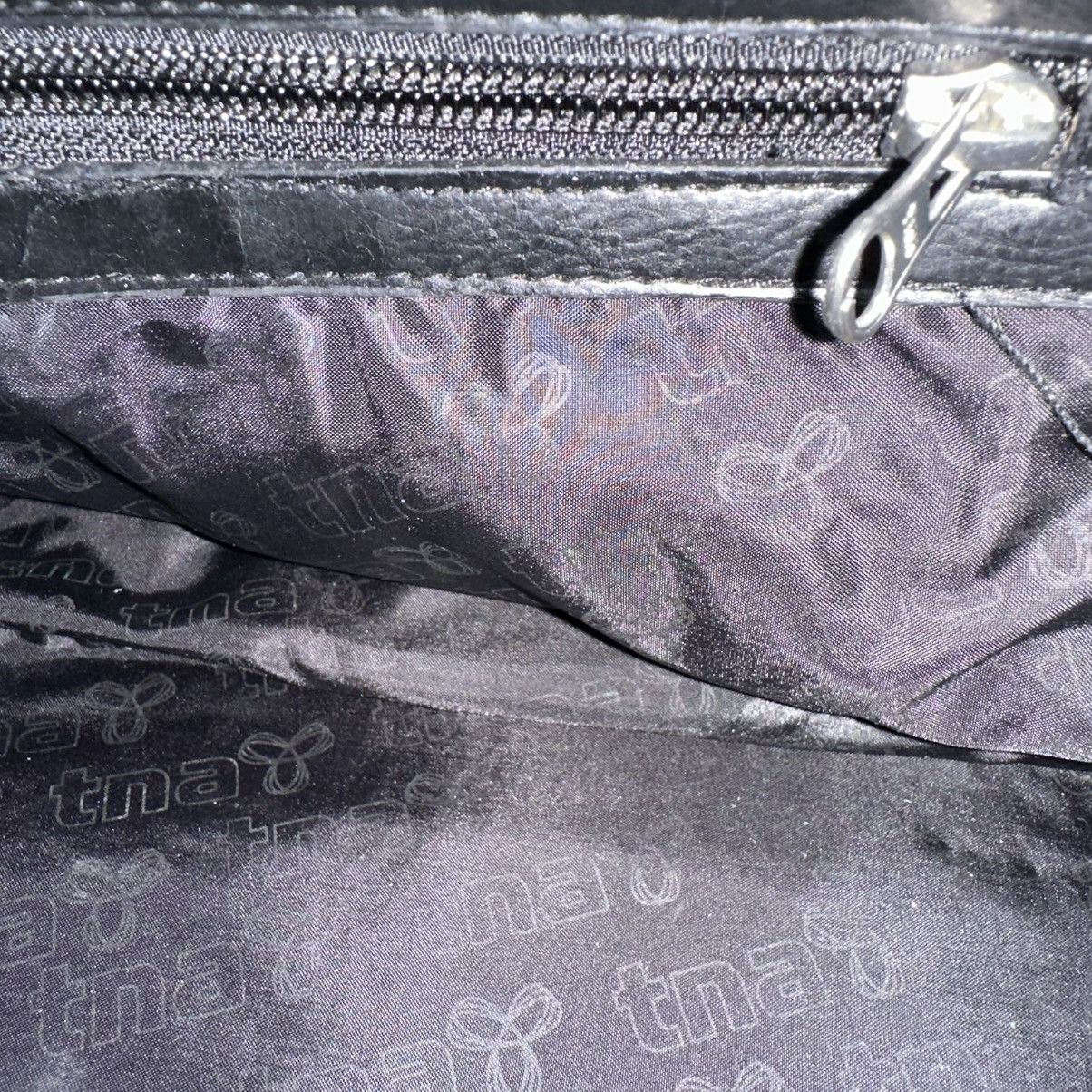 TNA Aritzia TNA Logo Small Black Canvas Duffel Bag Lined Pewter Size ONE SIZE - 11 Thumbnail