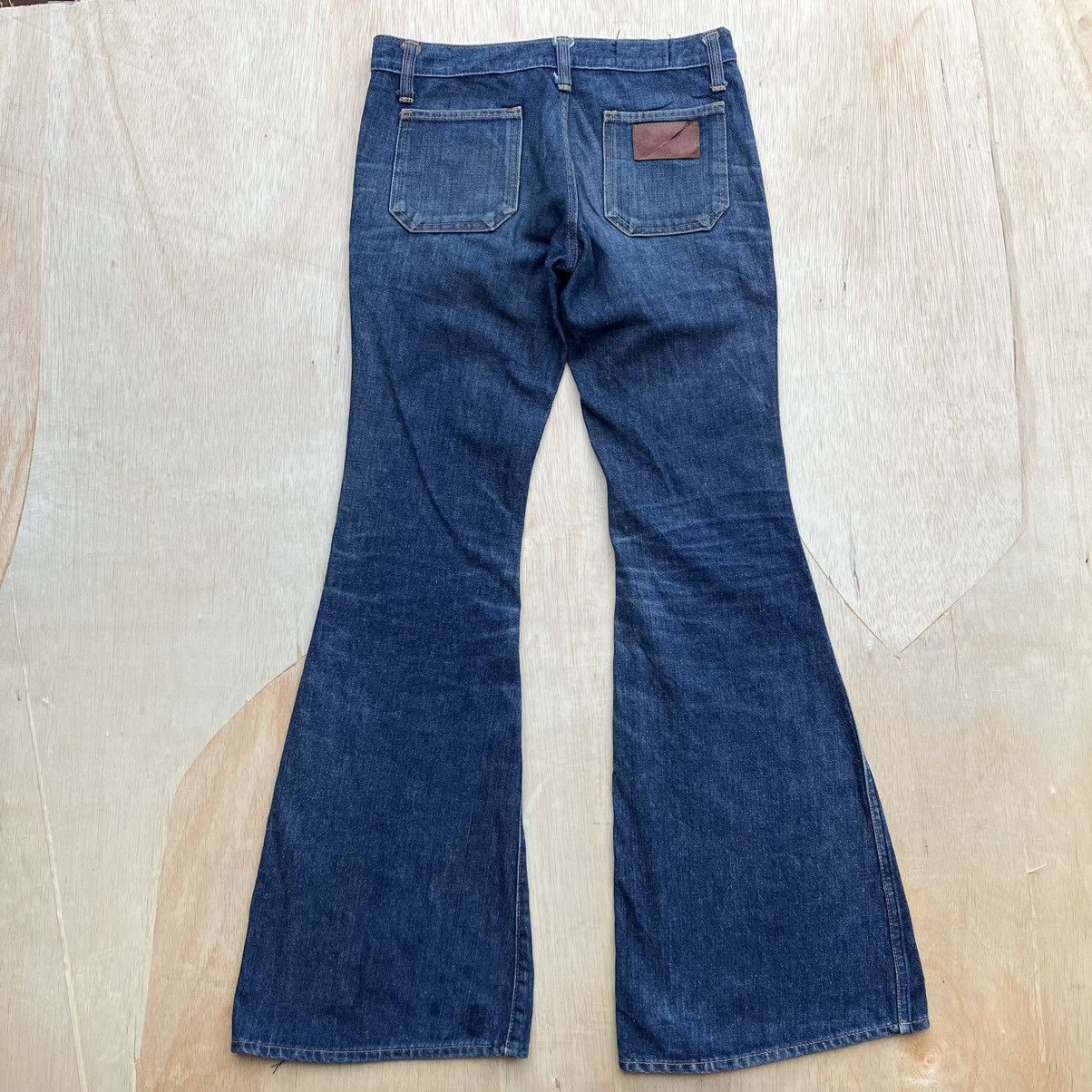 Vintage BOBSON VINTAGE FLARED JEANS Size US 30 / EU 46 - 7 Thumbnail