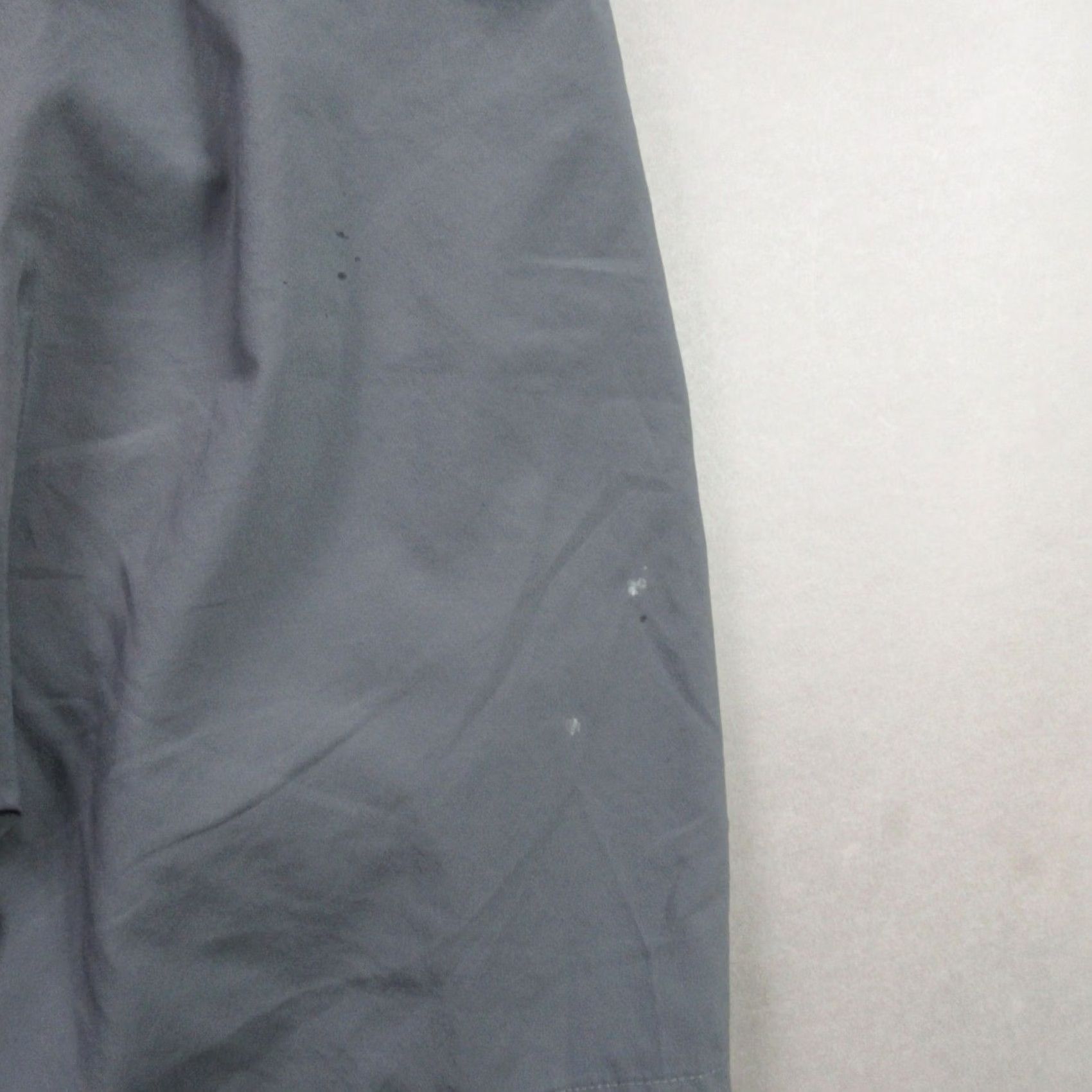 The North Face North Face Shorts Mens Medium Gray Outdoor Workout Activewear Drawstring Size US 28 / EU 44 - 6 Thumbnail