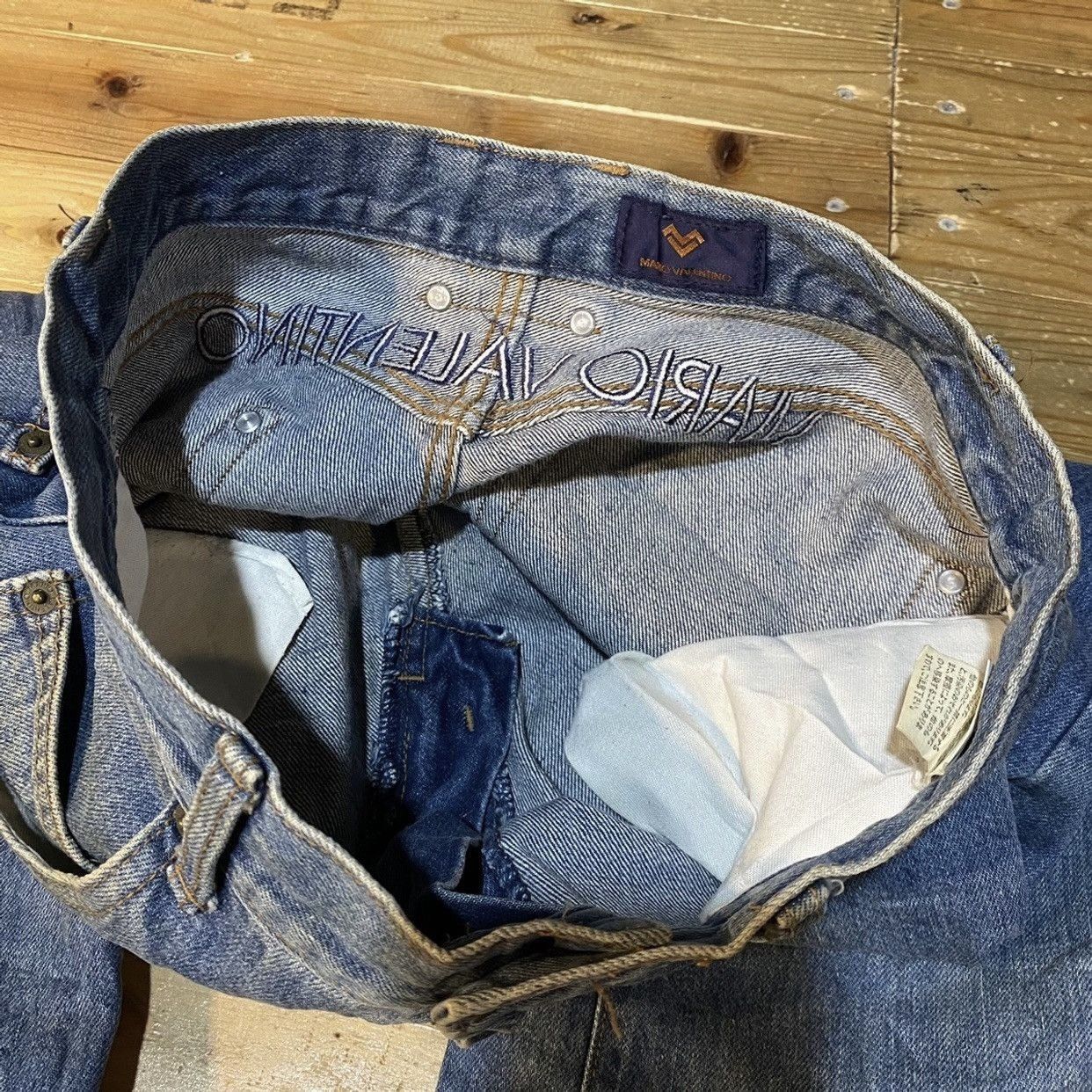 Mario Valentino Vintage Mario Valentino Grunge Spell Out Loose Jeans Size US 30 / EU 46 - 11 Thumbnail