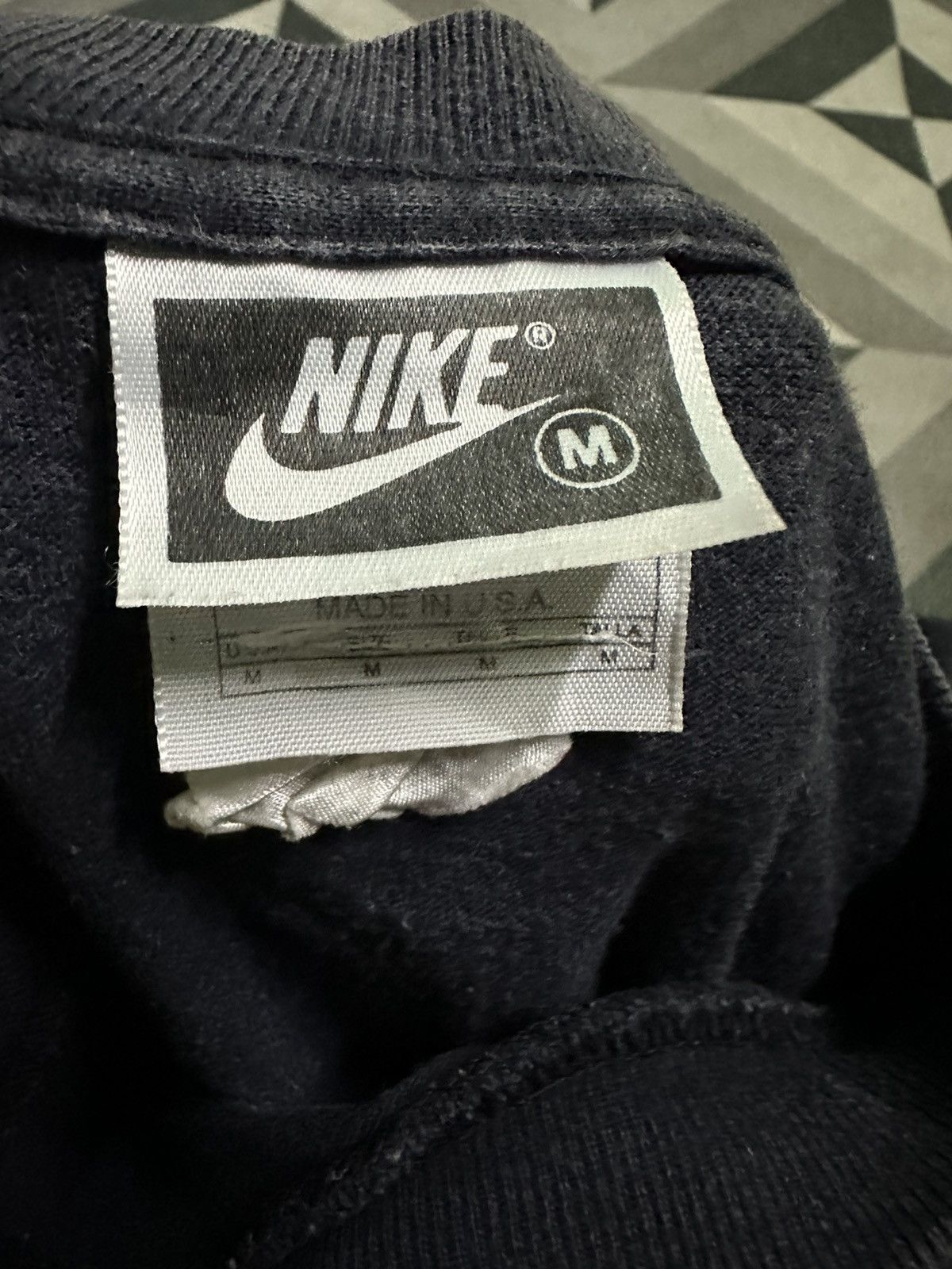 Nike Vintage 90s Nike swoosh tshirt Size US M / EU 48-50 / 2 - 3 Thumbnail