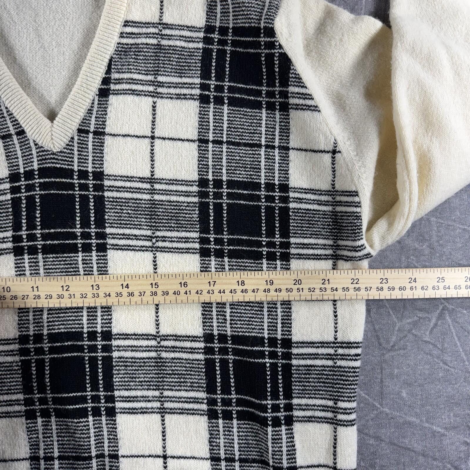 Titleist Titleist Sweater Men's Beige Black Pure Lambwool V-Neck Size US M / EU 48-50 / 2 - 4 Thumbnail