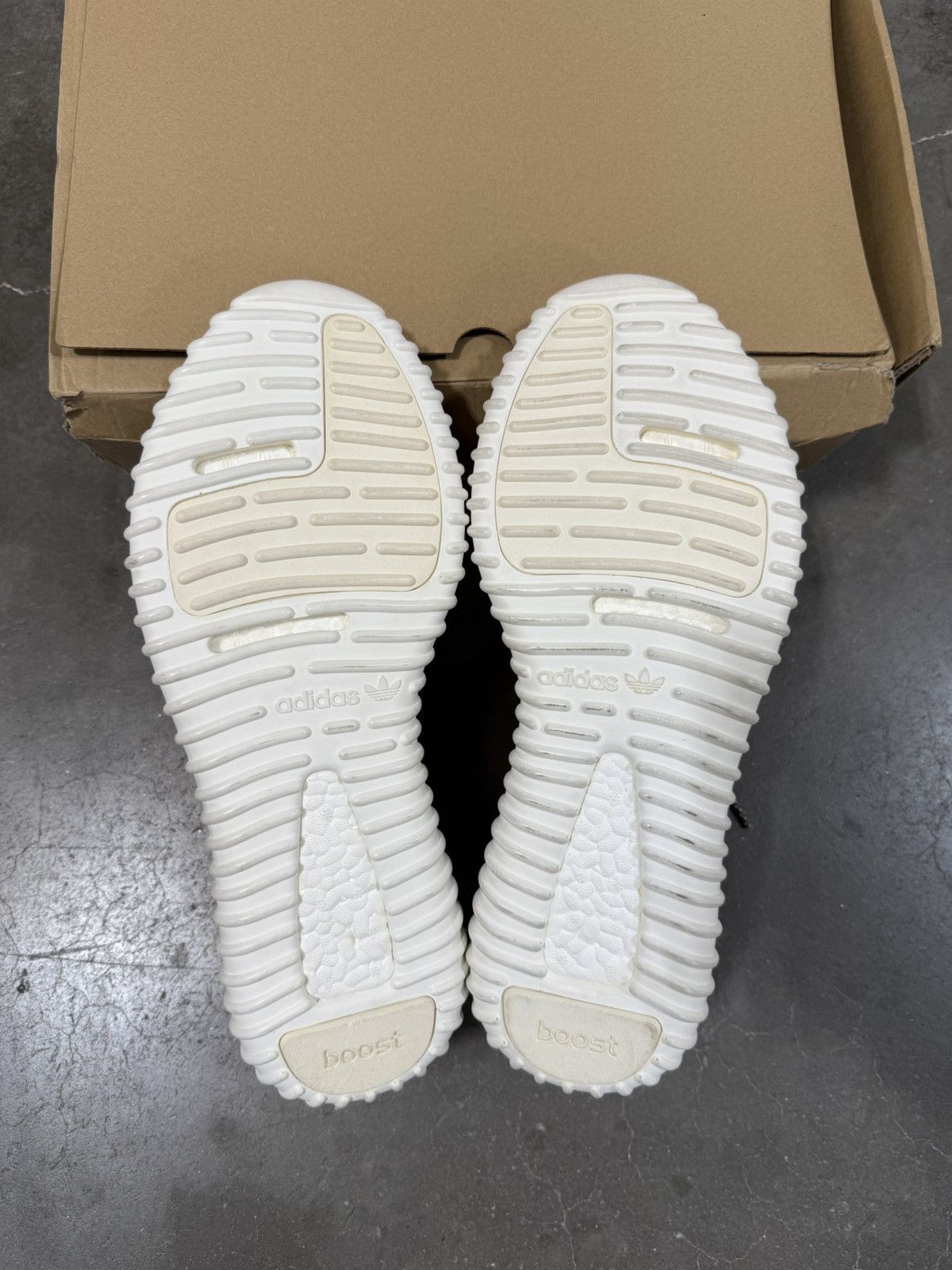 Yeezy Yeezy Boost 350 Turtle Dove 2015 Size US 12 / EU 45 - 4 Thumbnail