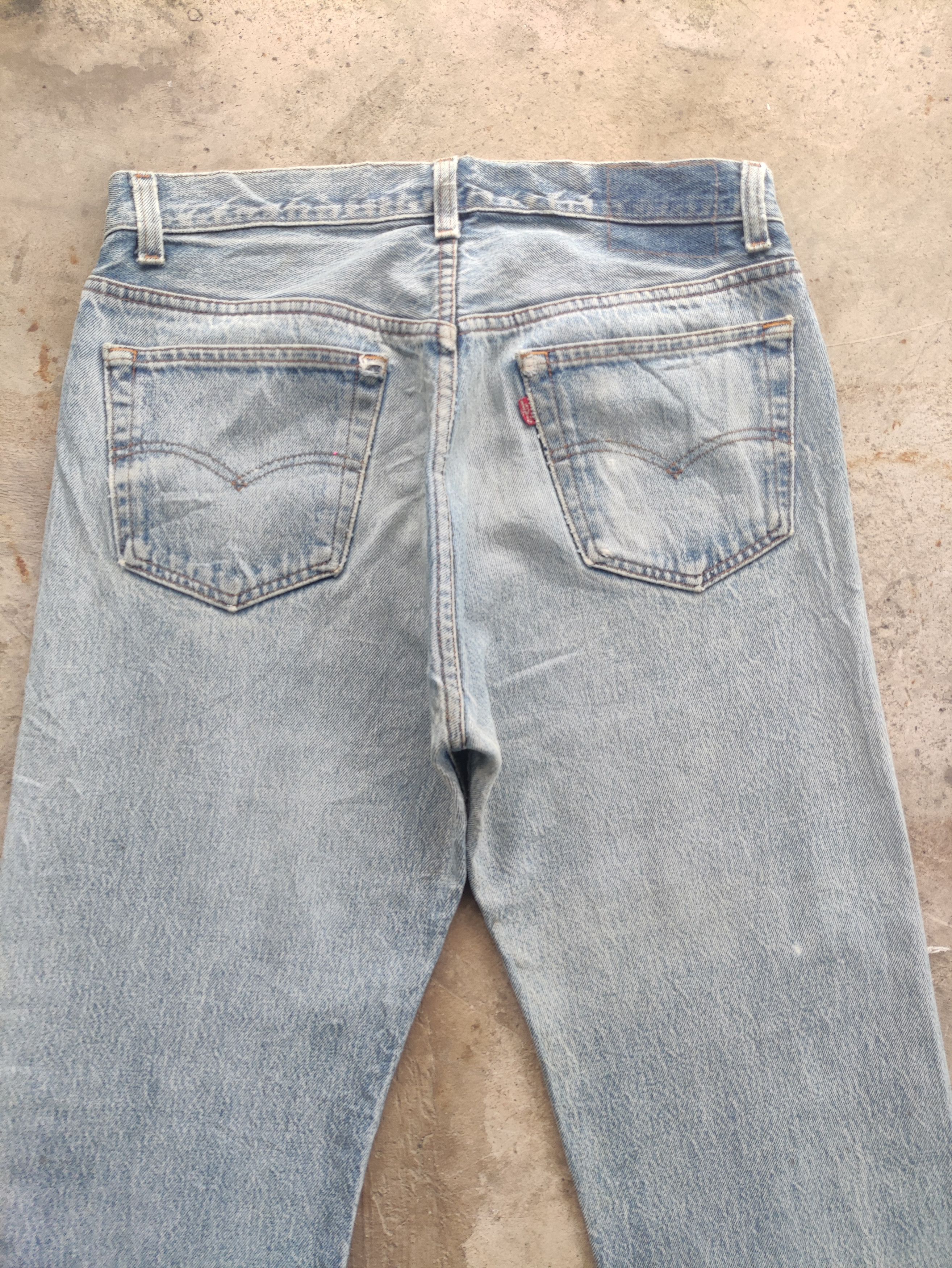 Japanese Brand Vintage Japanese Button Jean Distressed Faded Denim Size US 32 / EU 48 - 9 Thumbnail