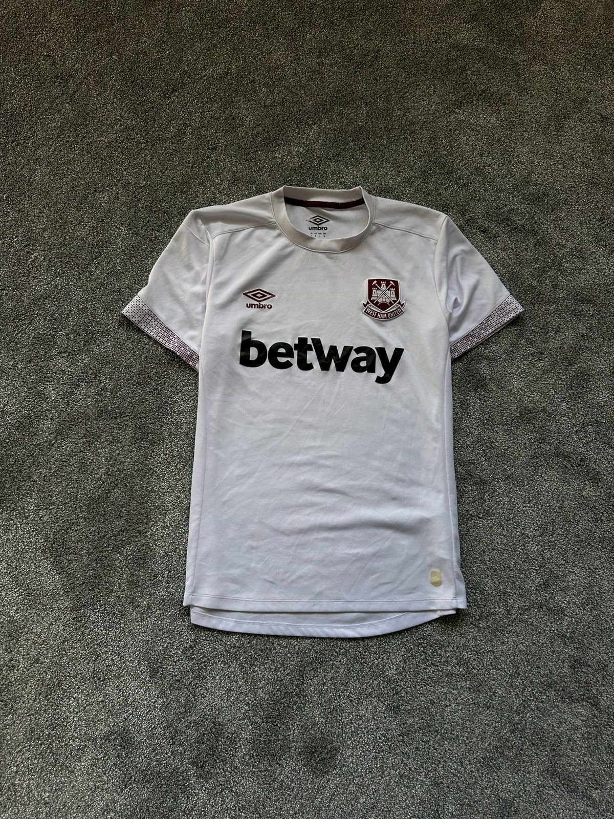 West Ham United London Umbro Betway ジャージ West Ham United London Umbro Betway ジャージ - メルカリ