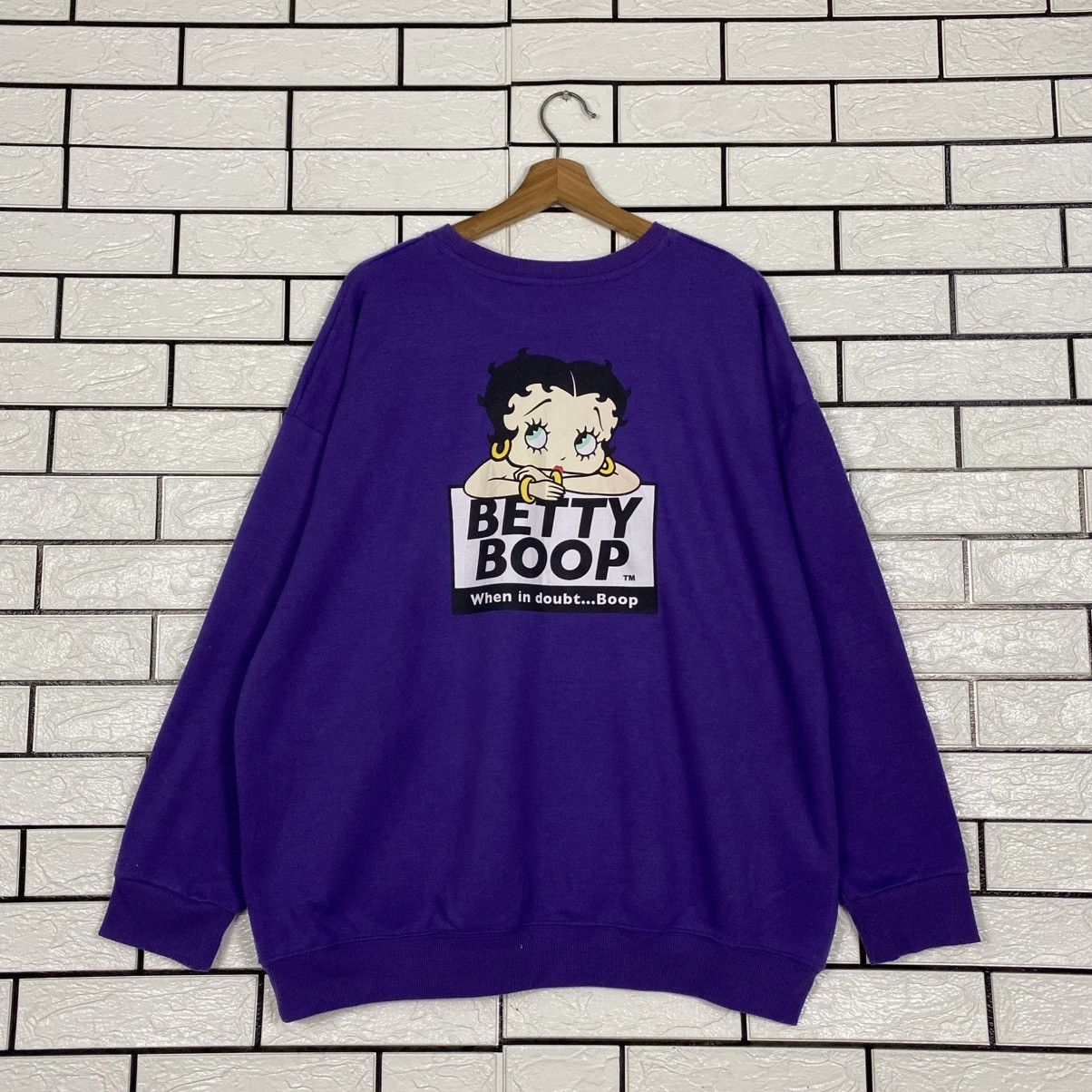 Japanese Brand Vintage Sweatshirt Betty Boop Big Logo Size US L / EU 52-54 / 3 - 9 Thumbnail