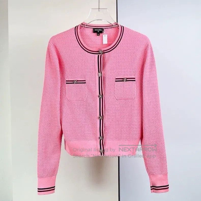 Chanel Chanel 23A pink knitted cardigan coat Size XS / US 0-2 / IT 36-38 - 1 Thumbnail