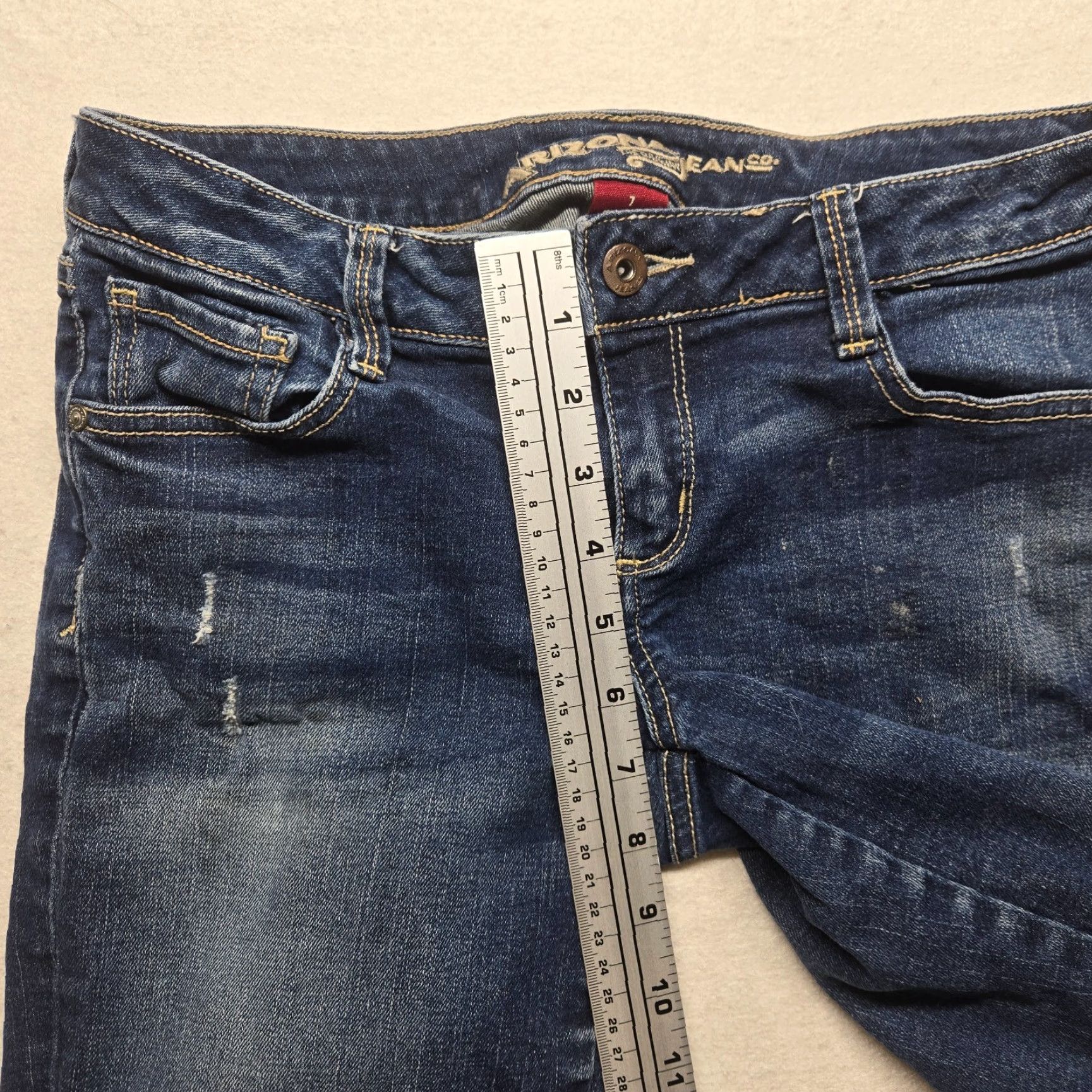 Vintage VINTAGE Arizona Jean Co. Blue Denim Shorts Bermuda Adult Women's Size 7 Cuffed Stretch Casual Summer Size 28" / US 6 / IT 42 - 6 Thumbnail