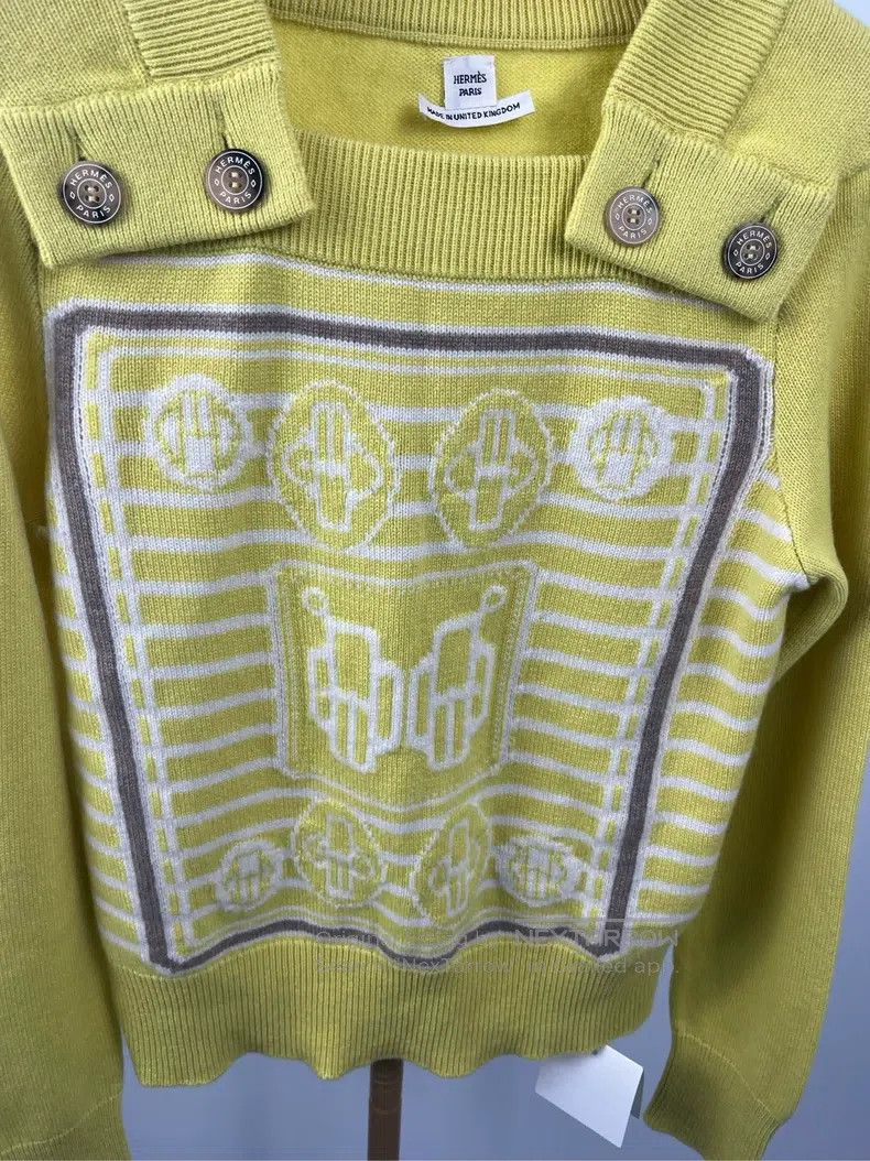 Hermes Hermes Embroidered Pattern Long Sleeve Knit Sweater Size XS / US 0-2 / IT 36-38 - 3 Thumbnail