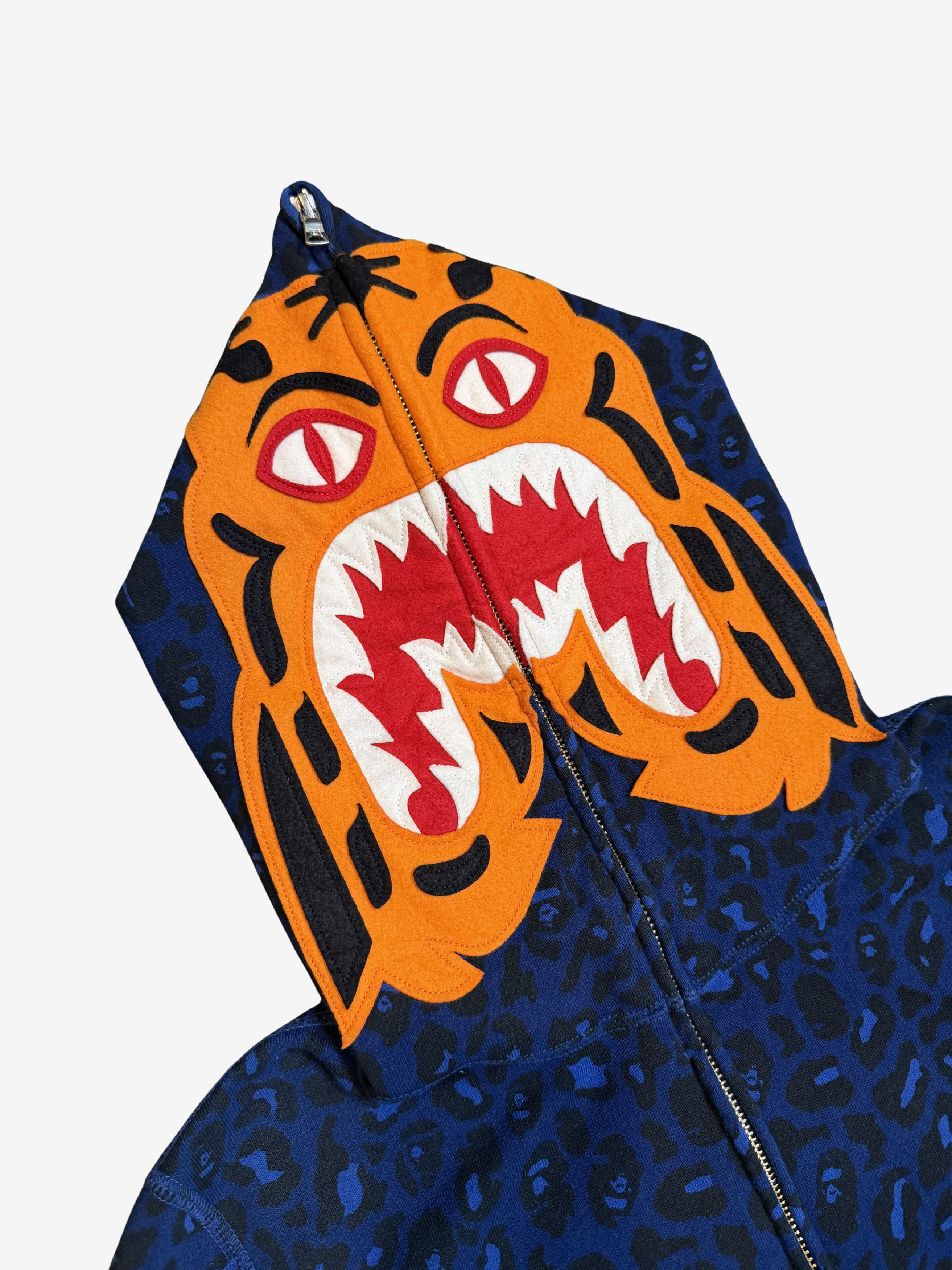Bape A Bathing Ape Blue Cheetah Tiger Shark Full Zip Shark Hoodie Size US M / EU 48-50 / 2 - 3 Thumbnail