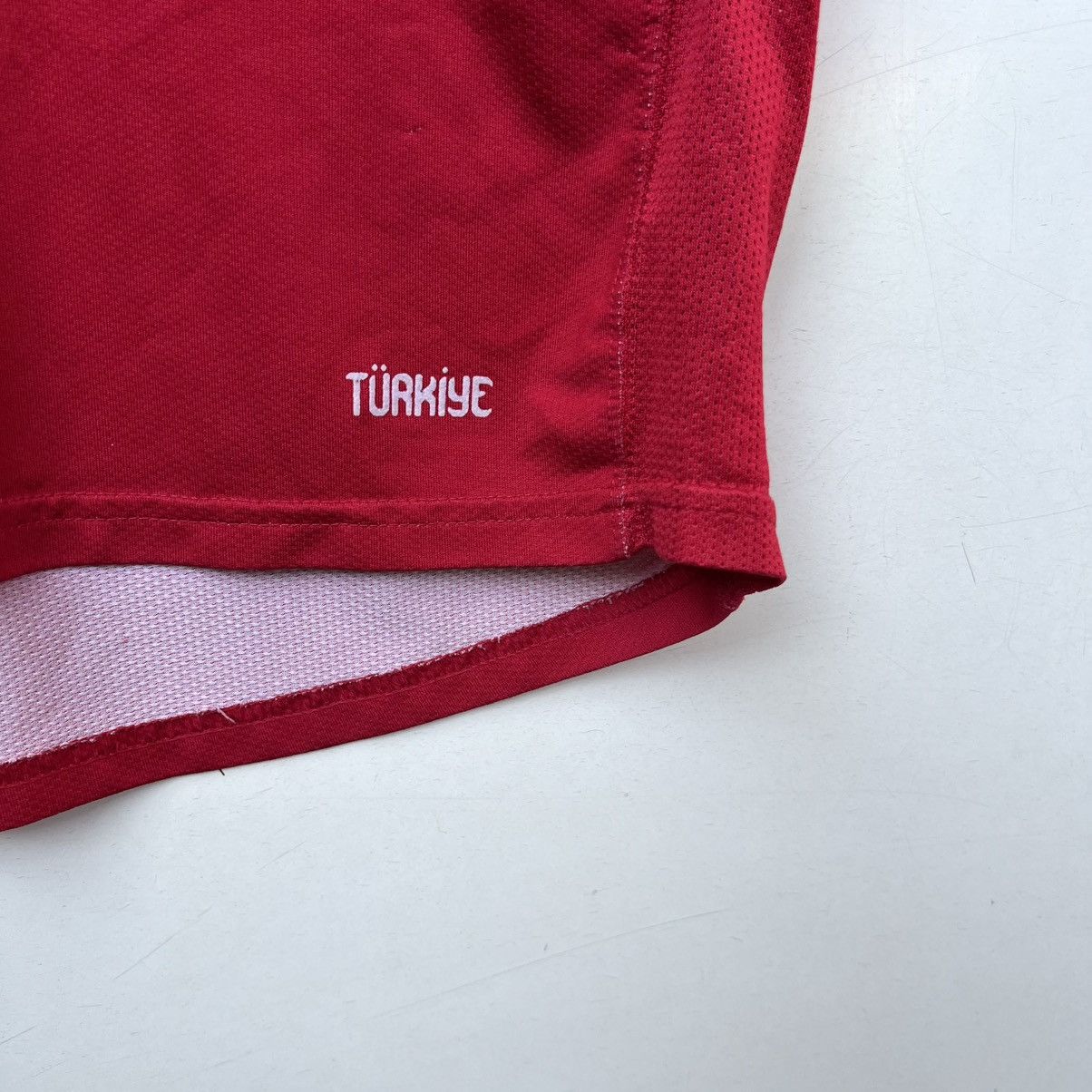 Nike TURKEY 2006 2008 HOME FOOTBALL SHIRT SOCCER JERSEY NIKE Size US L / EU 52-54 / 3 - 8 Thumbnail
