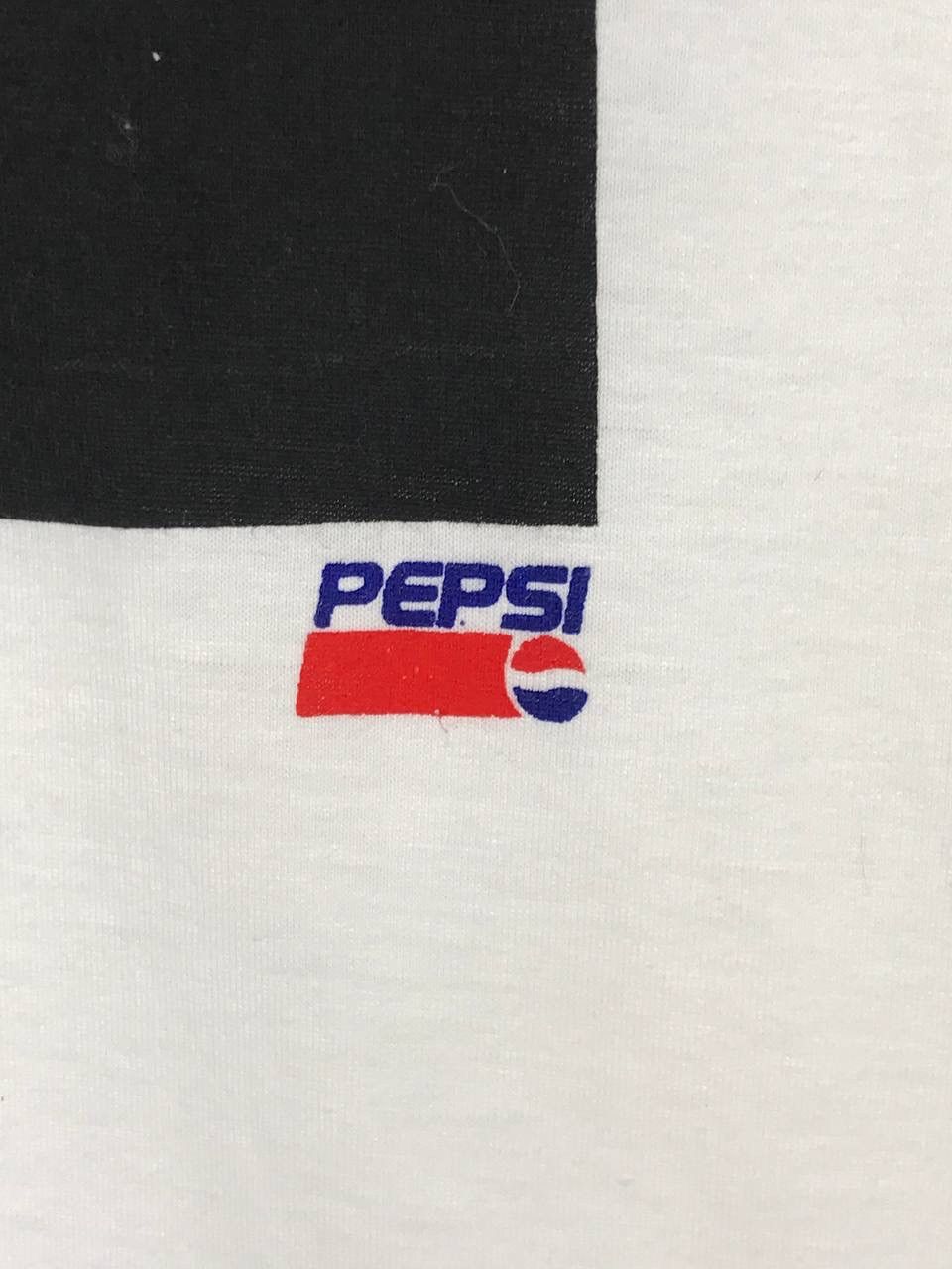 Vintage Vintage 90s Pepsiman games pepsi Size US L / EU 52-54 / 3 - 4 Thumbnail