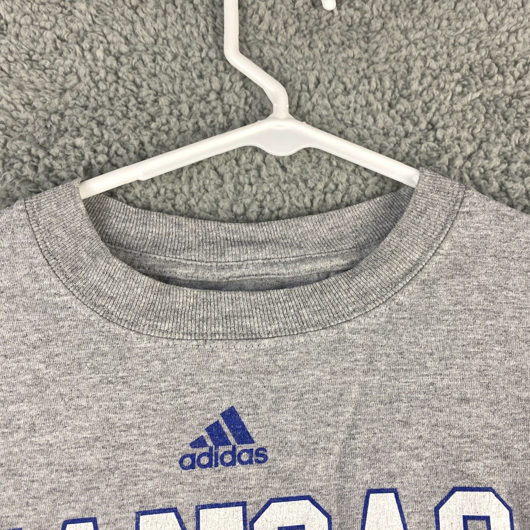 Adidas ADIDAS Kansas Jayhawks T-Shirt Mens Size S Gray Logo Size US S / EU 44-46 / 1 - 3 Thumbnail