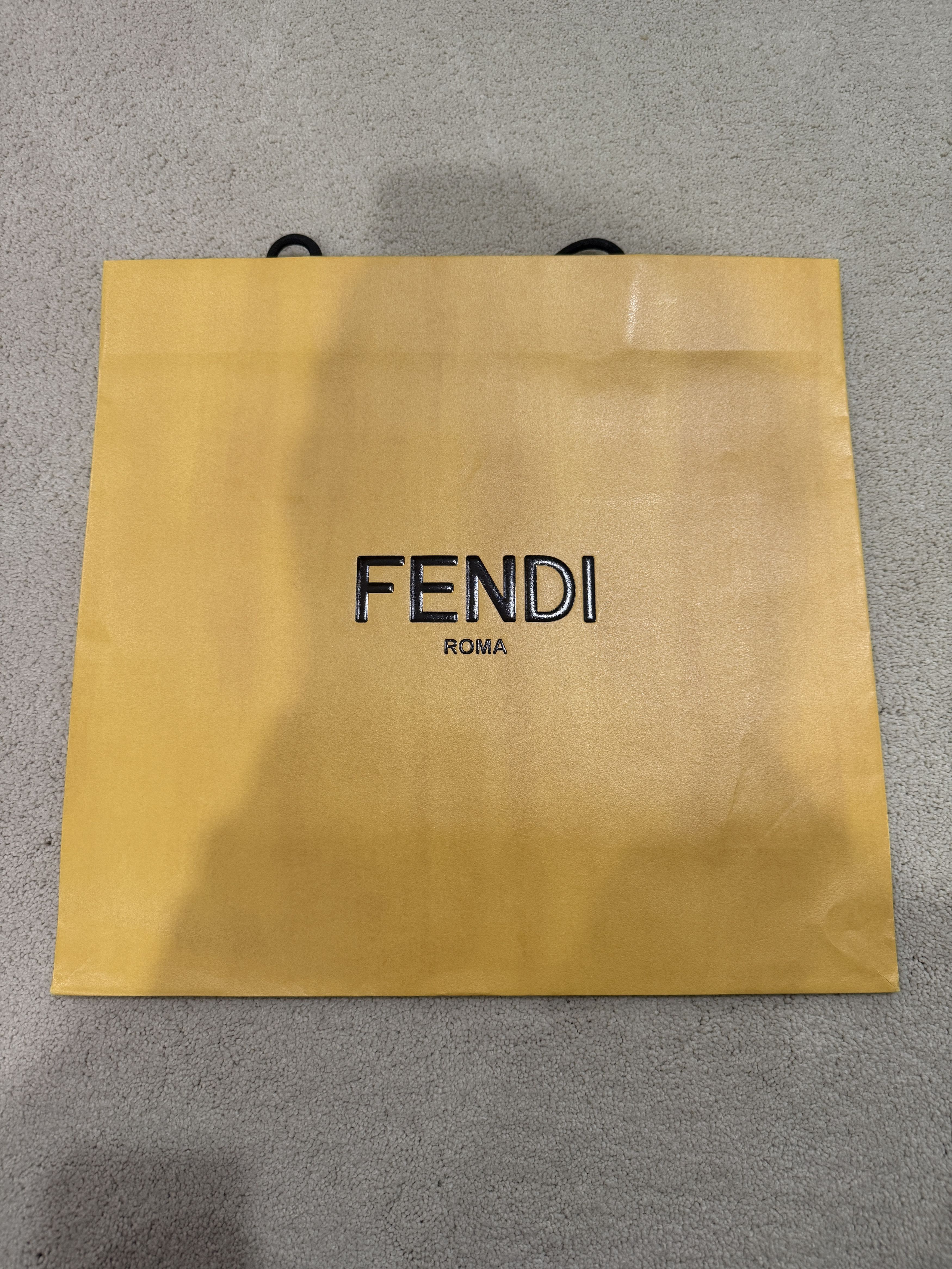Fendi Authentic Large Fendi Yellow Gift Paper Shopping Bag Size ONE SIZE - 1 Thumbnail