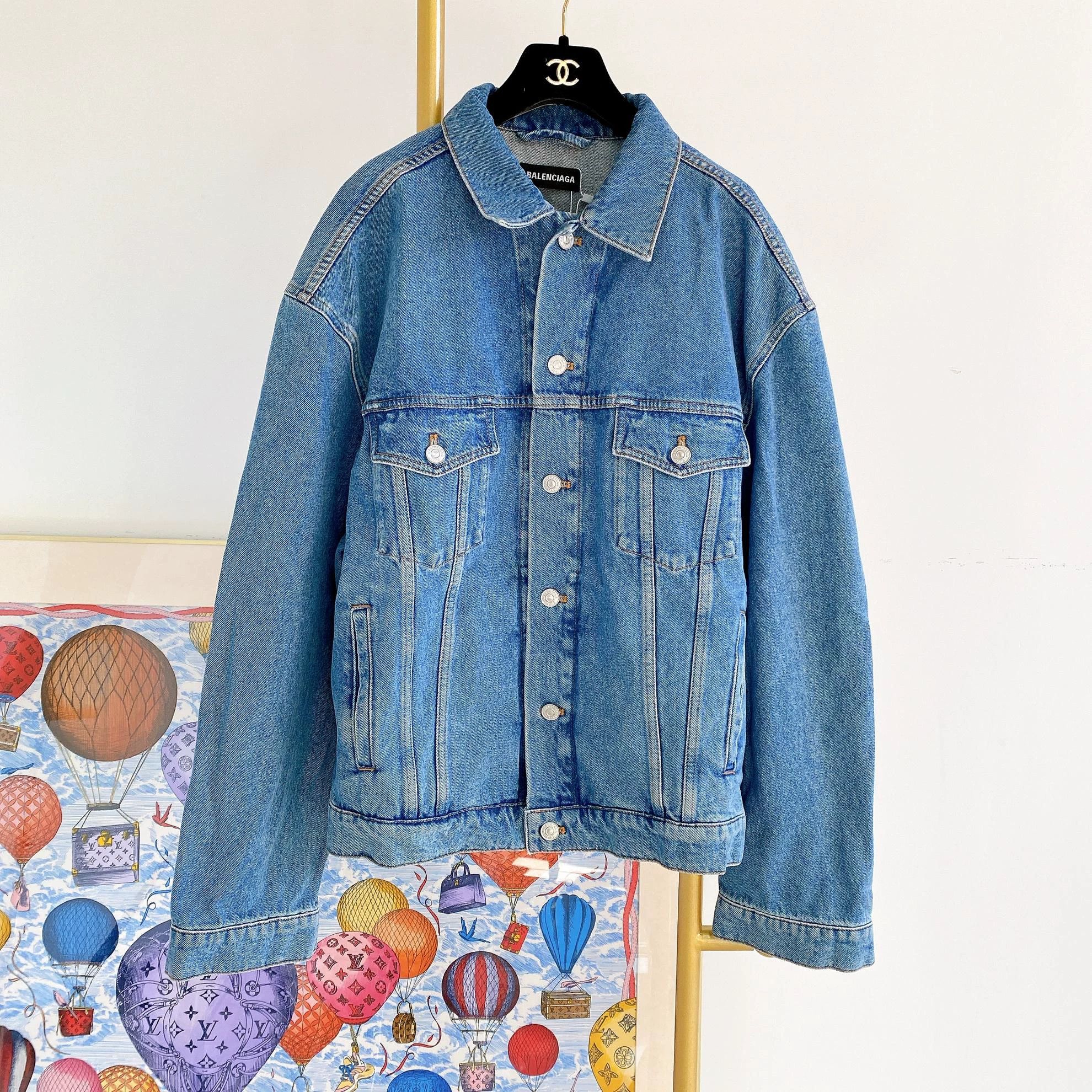 Balenciaga Balenciaga blue logo denim jacket 48 Size US M / EU 48-50 / 2 - 1 Thumbnail