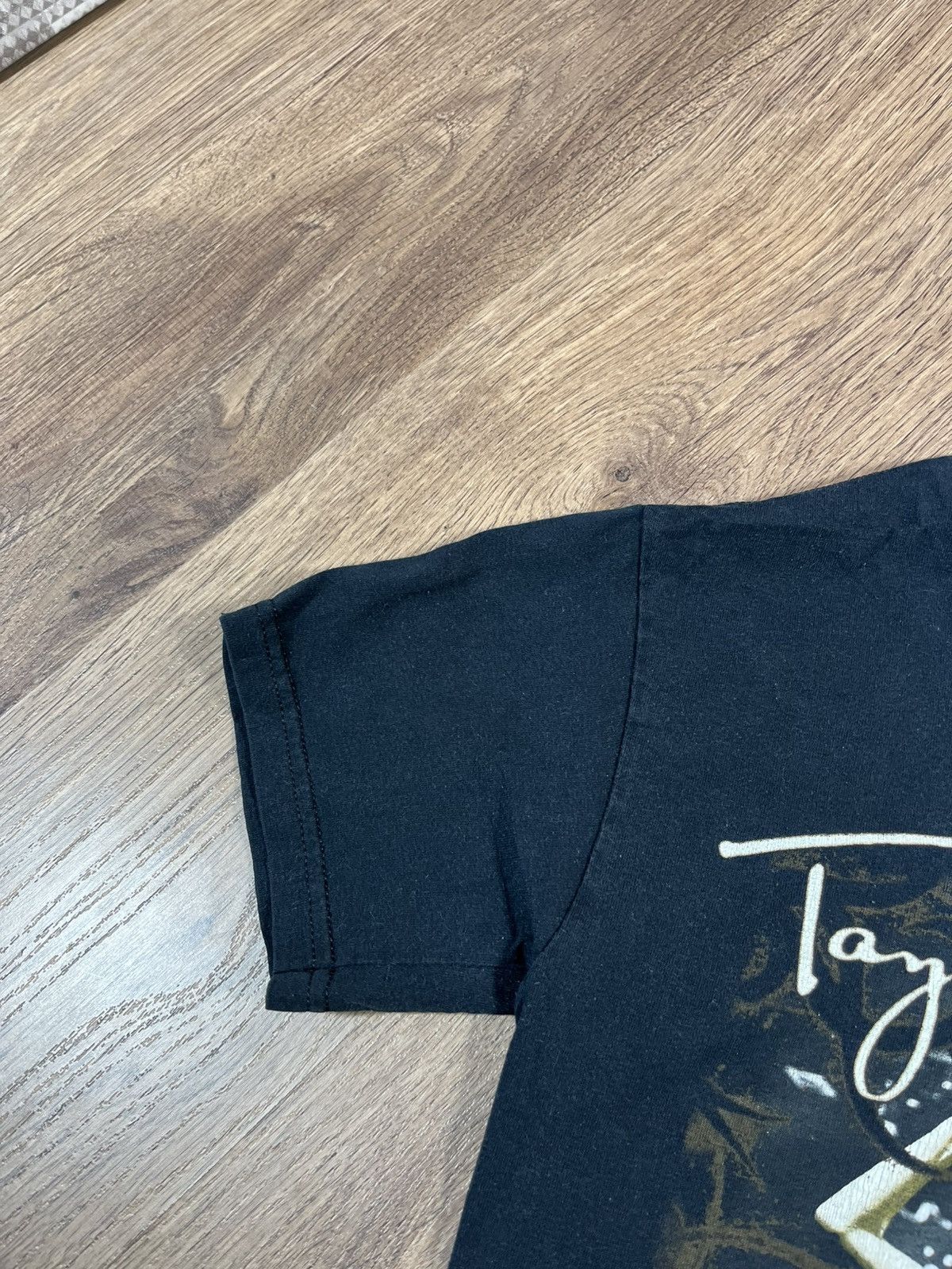 Band Tees 🫶Vintage Taylor Swift Fearless Concert Tour Tee 2009 Size US S / EU 44-46 / 1 - 4 Thumbnail
