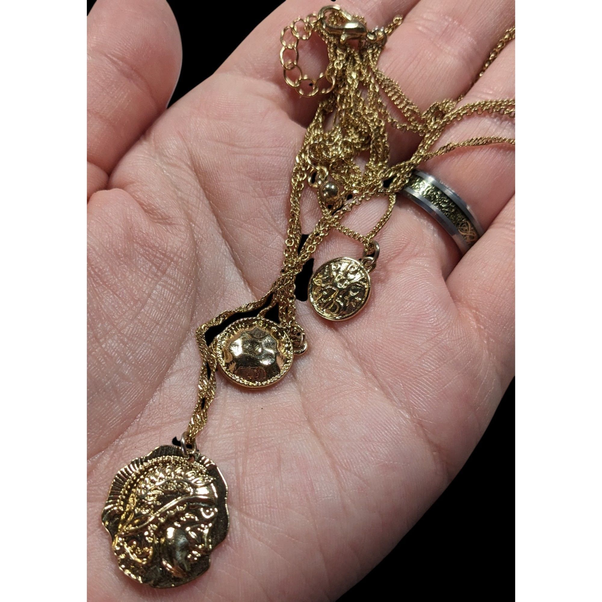 Other Elegant Layered Mini Medallion/Coin Gold Tone Necklace Size ONE SIZE - 3 Thumbnail