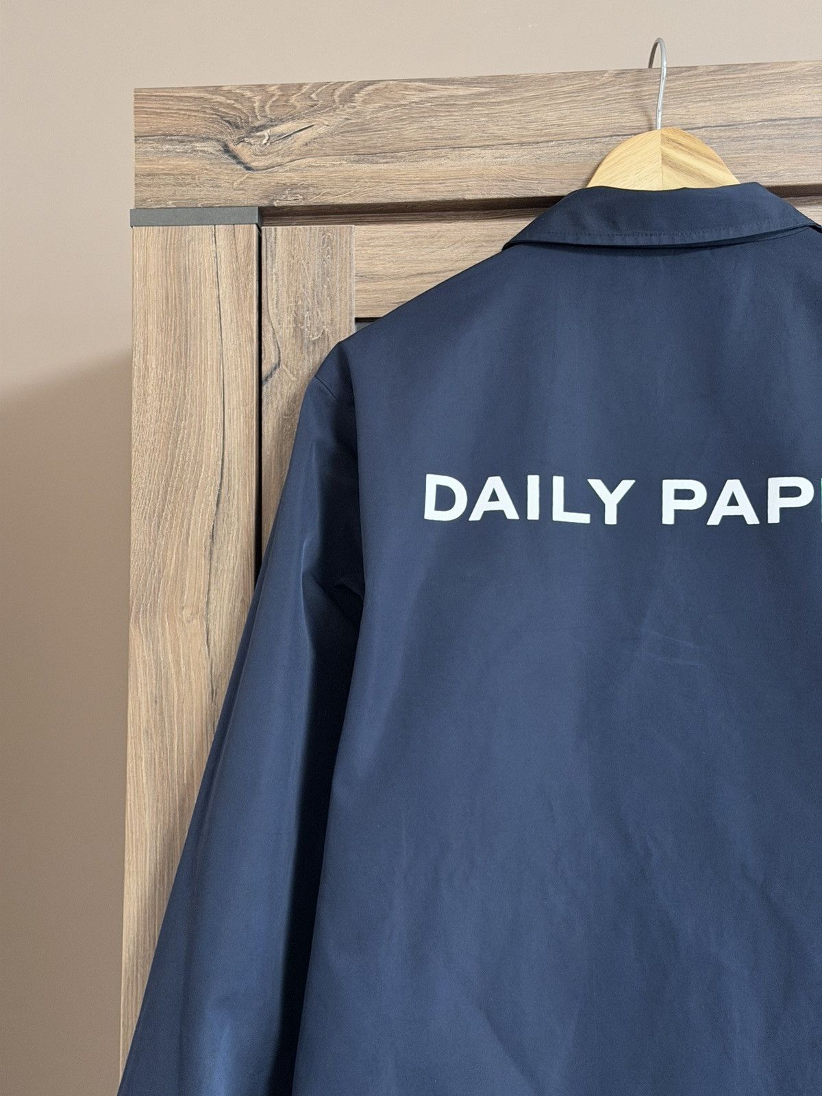 Daily Paper Daily Paper men's coach jacket S Navy Size US S / EU 44-46 / 1 - 2 Thumbnail